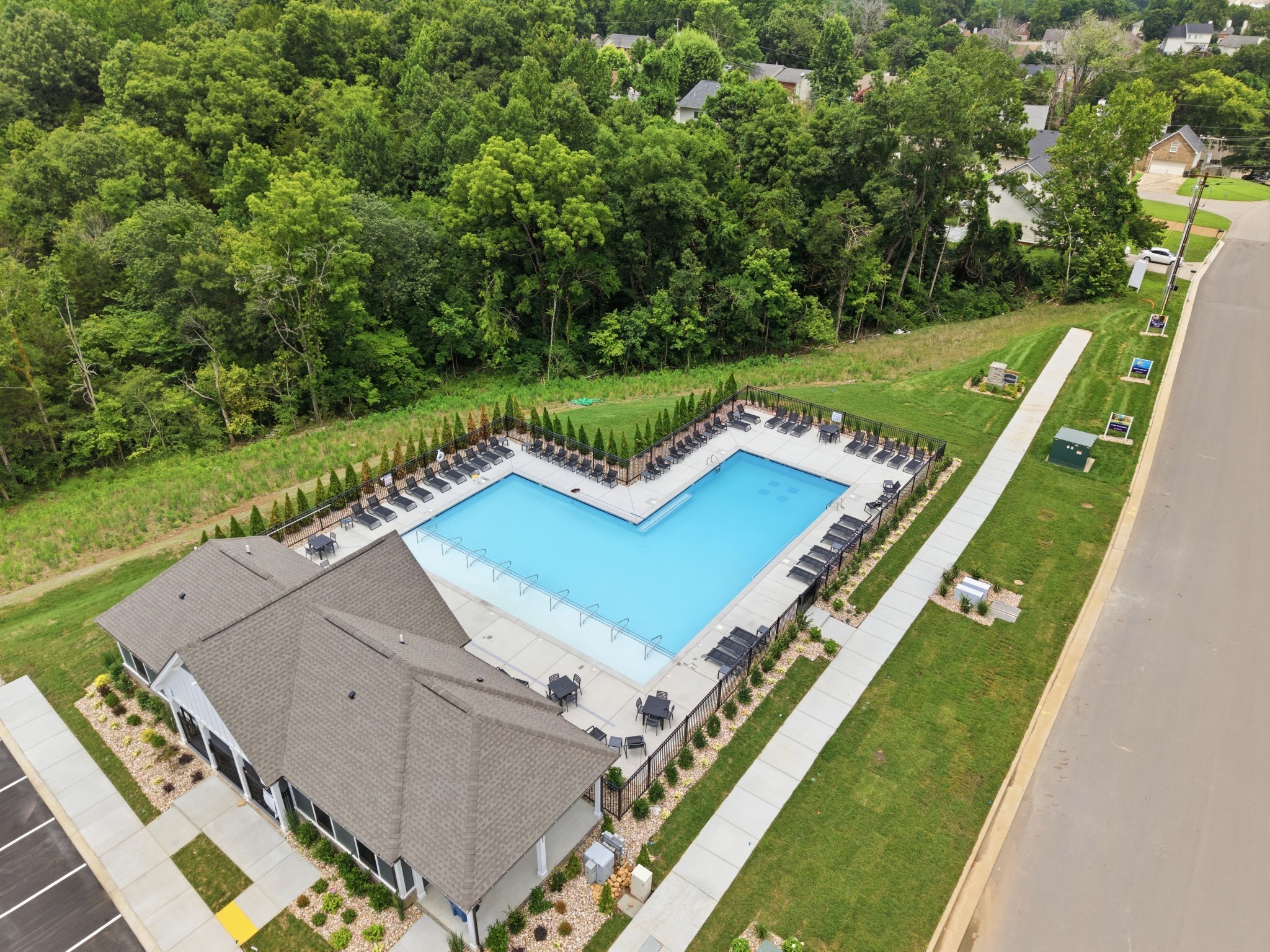 1348 Georgetown Dr, Old Hickory, TN 37138