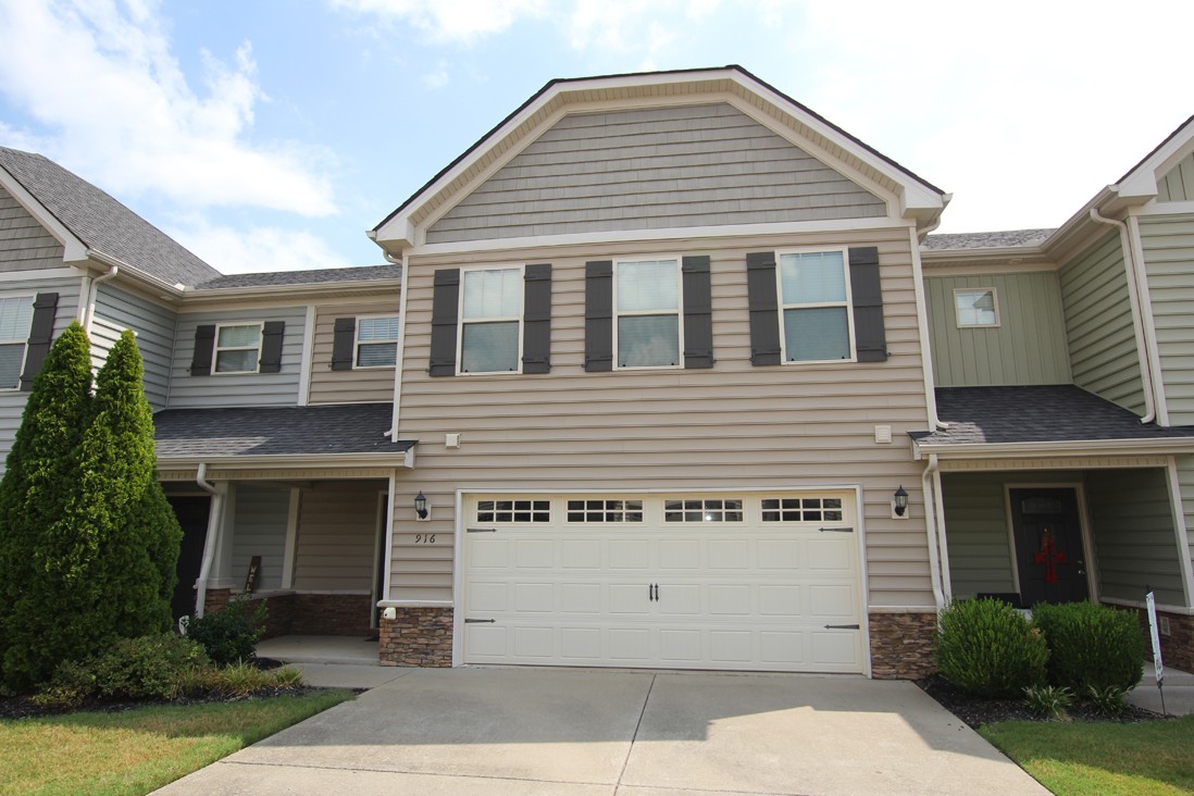 916 Azeri Ave, Murfreesboro, TN 37128
