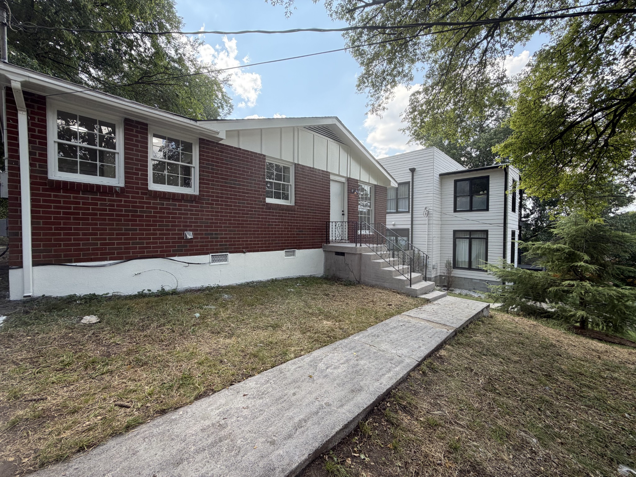 1004 Glenview Dr, Nashville, TN 37206