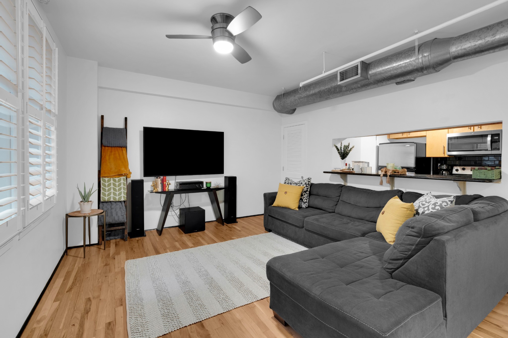 700 Church St #208, Nashville, TN 37203