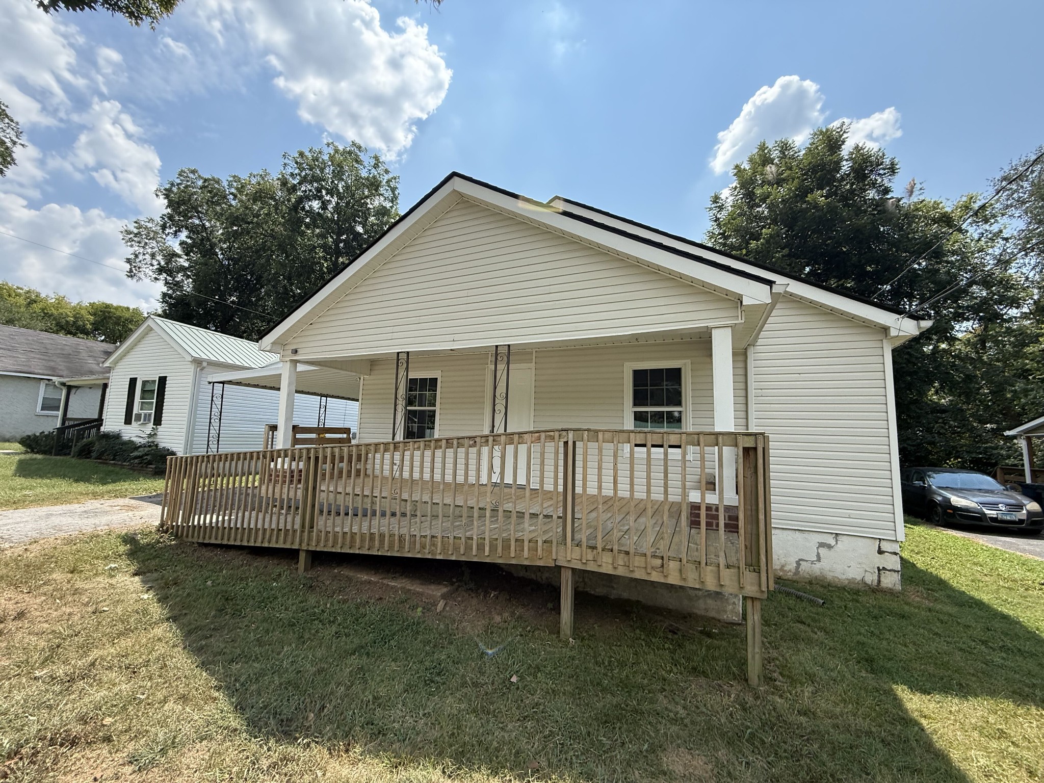 144 Morningside Ln, Columbia, TN 38401