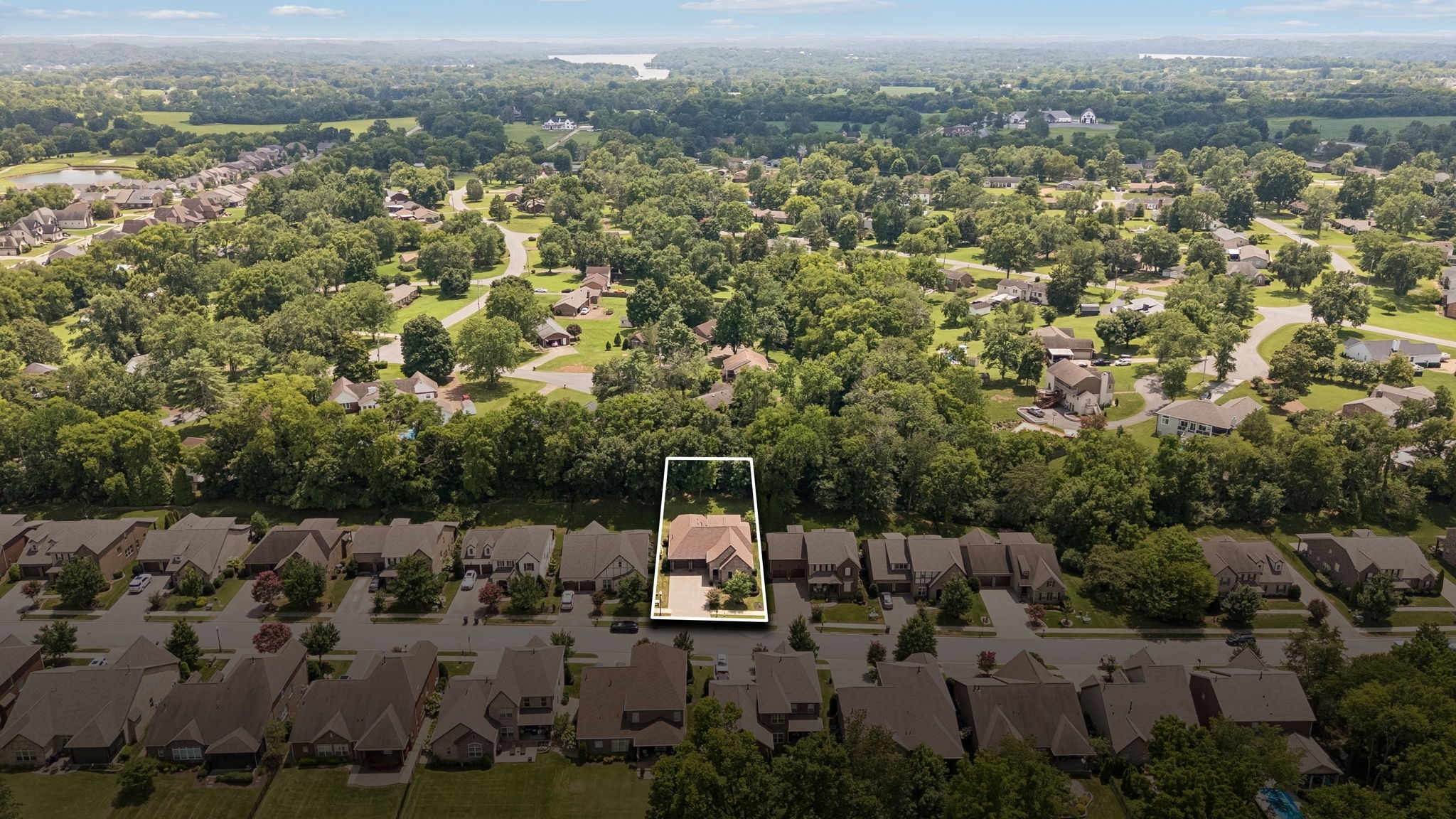 1049 Vinings Blvd, Gallatin, TN 37066