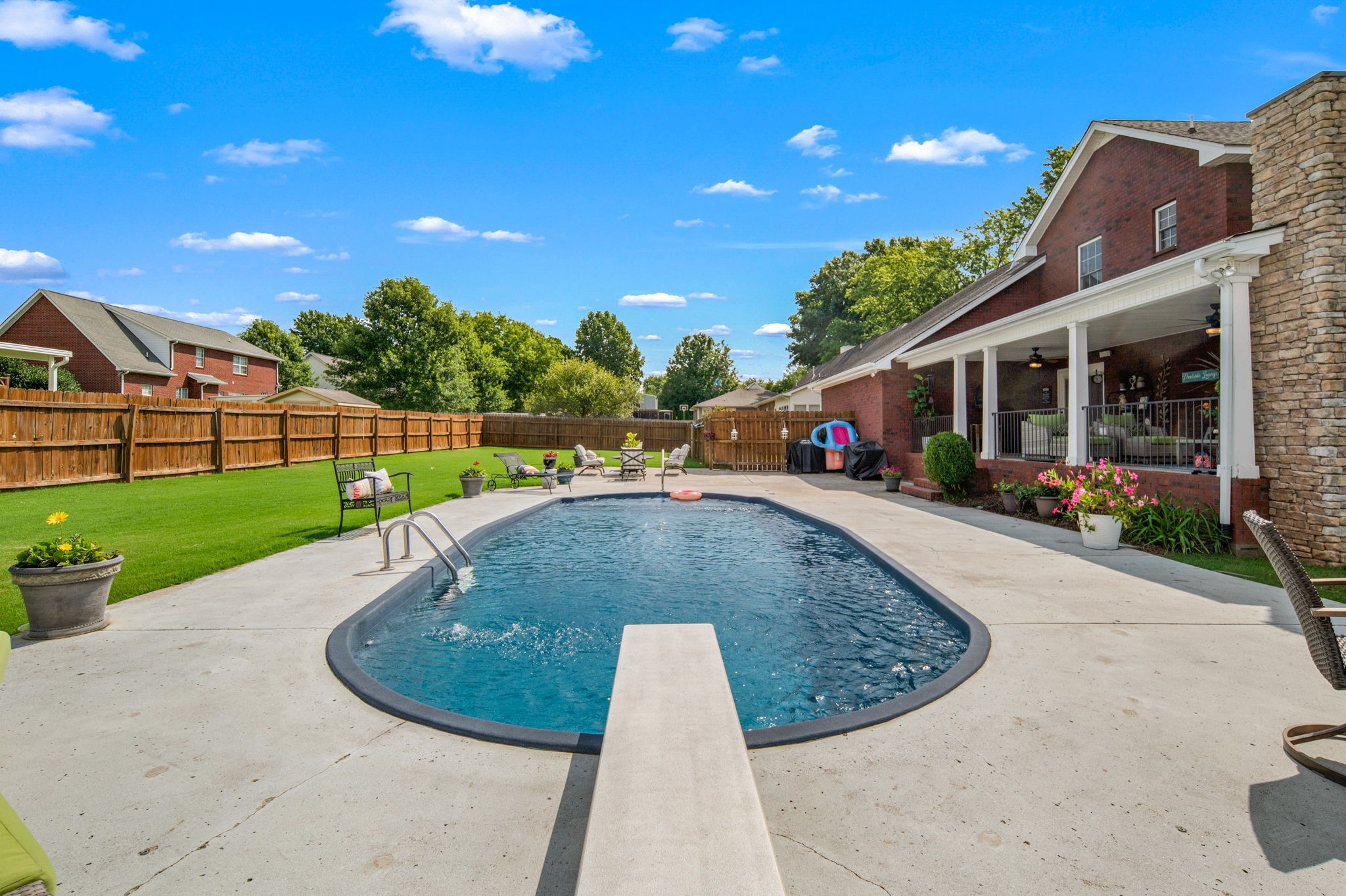 1322 Tomahawk Trce, Murfreesboro, TN 37129