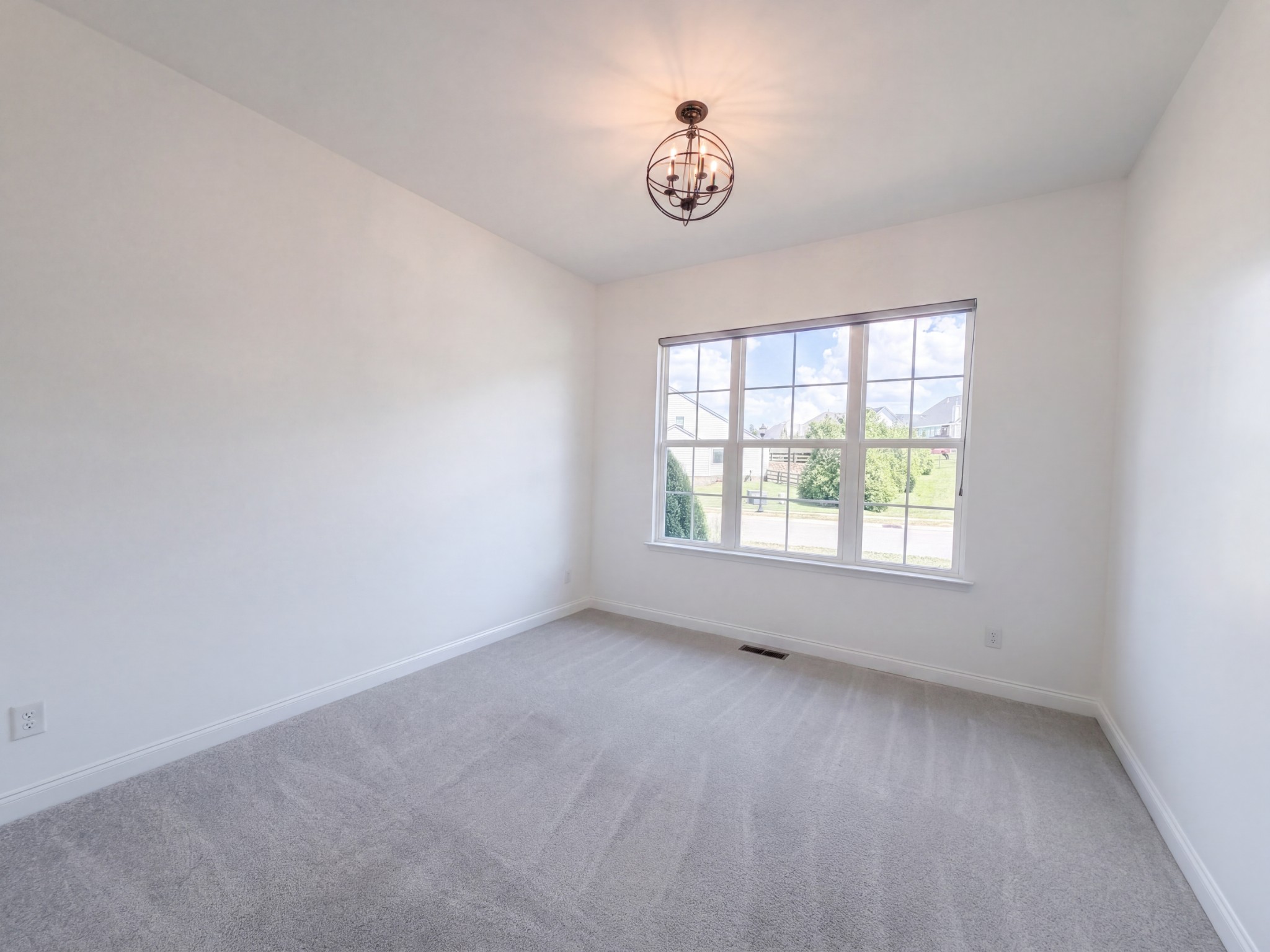 1113 Mcclellan Ln, Nolensville, TN 37135