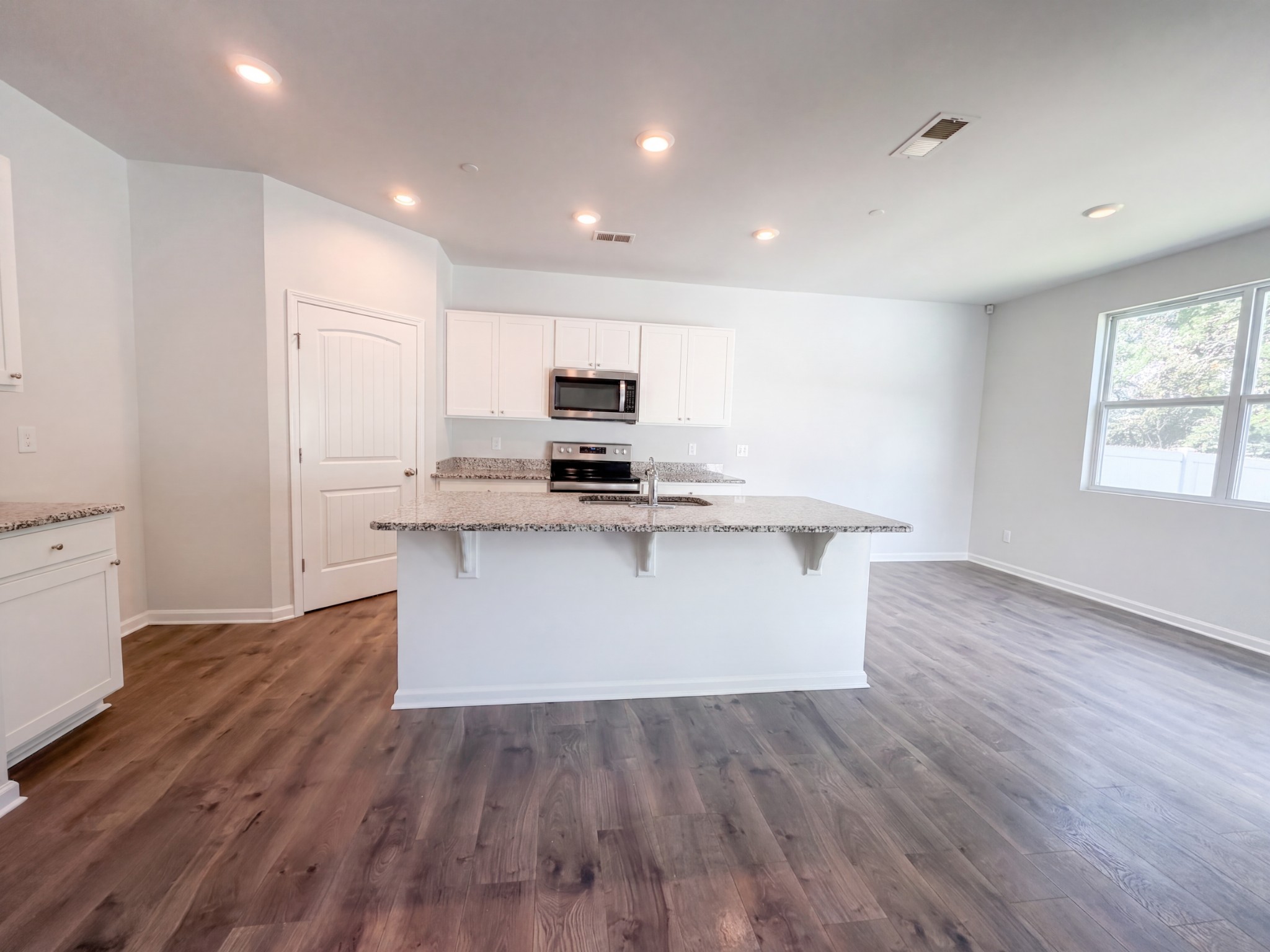 620 Spangler Ln, Ashland City, TN 37015