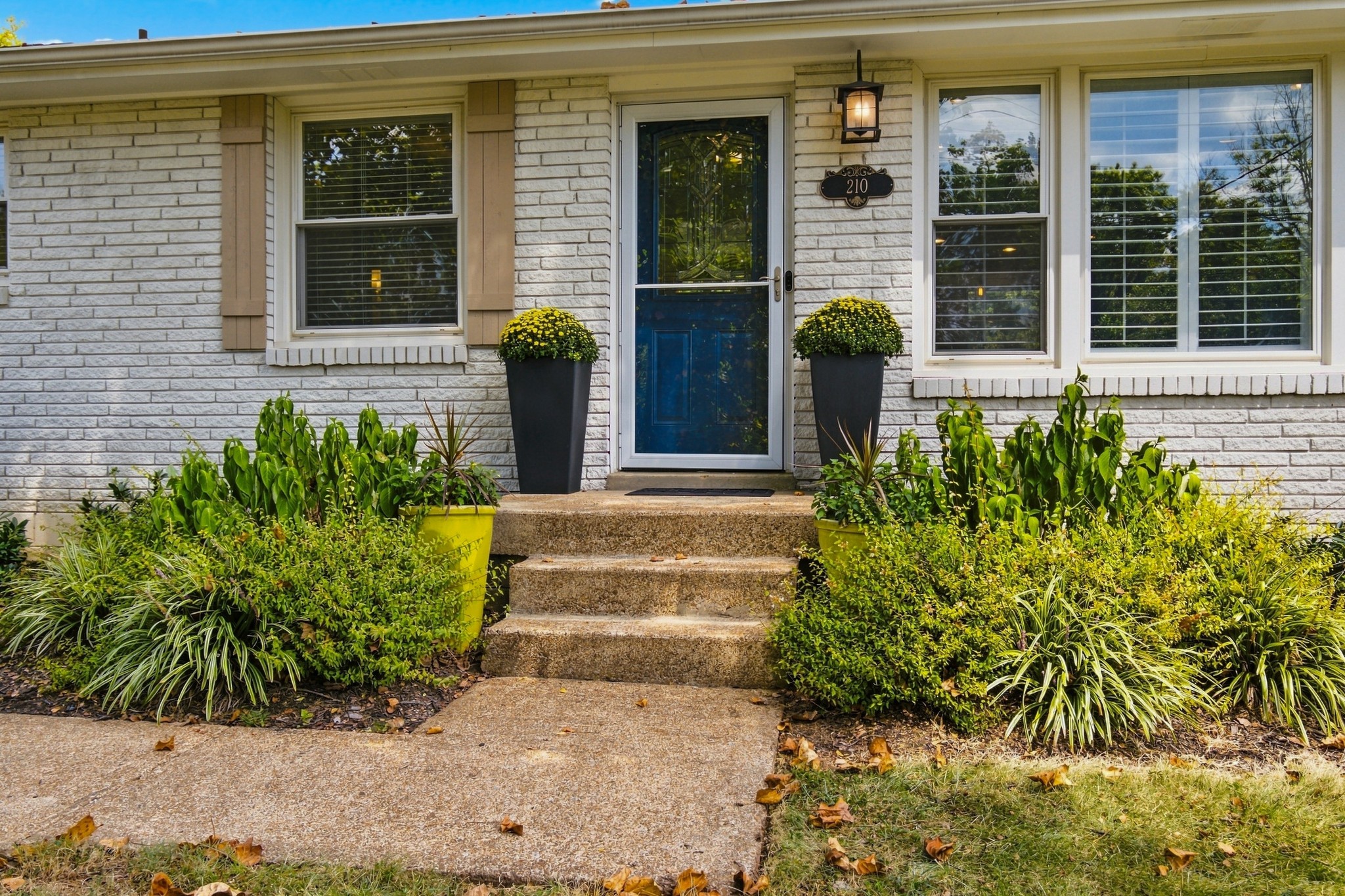 210 Wauford Dr, Nashville, TN 37211