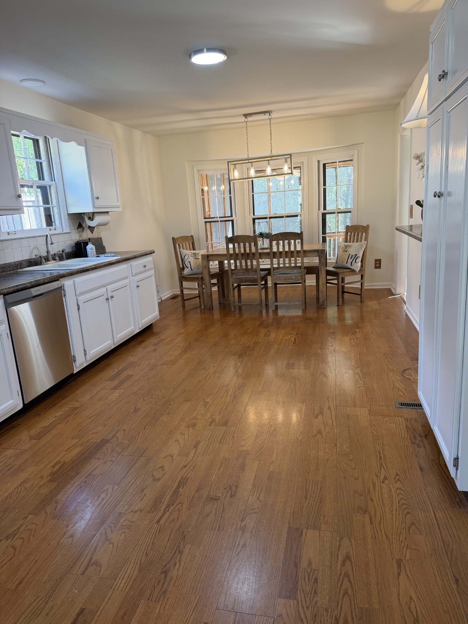 913 Norwalk Dr, Nashville, TN 37214