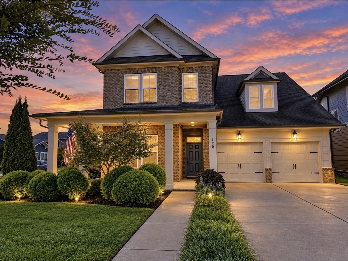 120 Kinsley Way, Hendersonville, TN 37075
