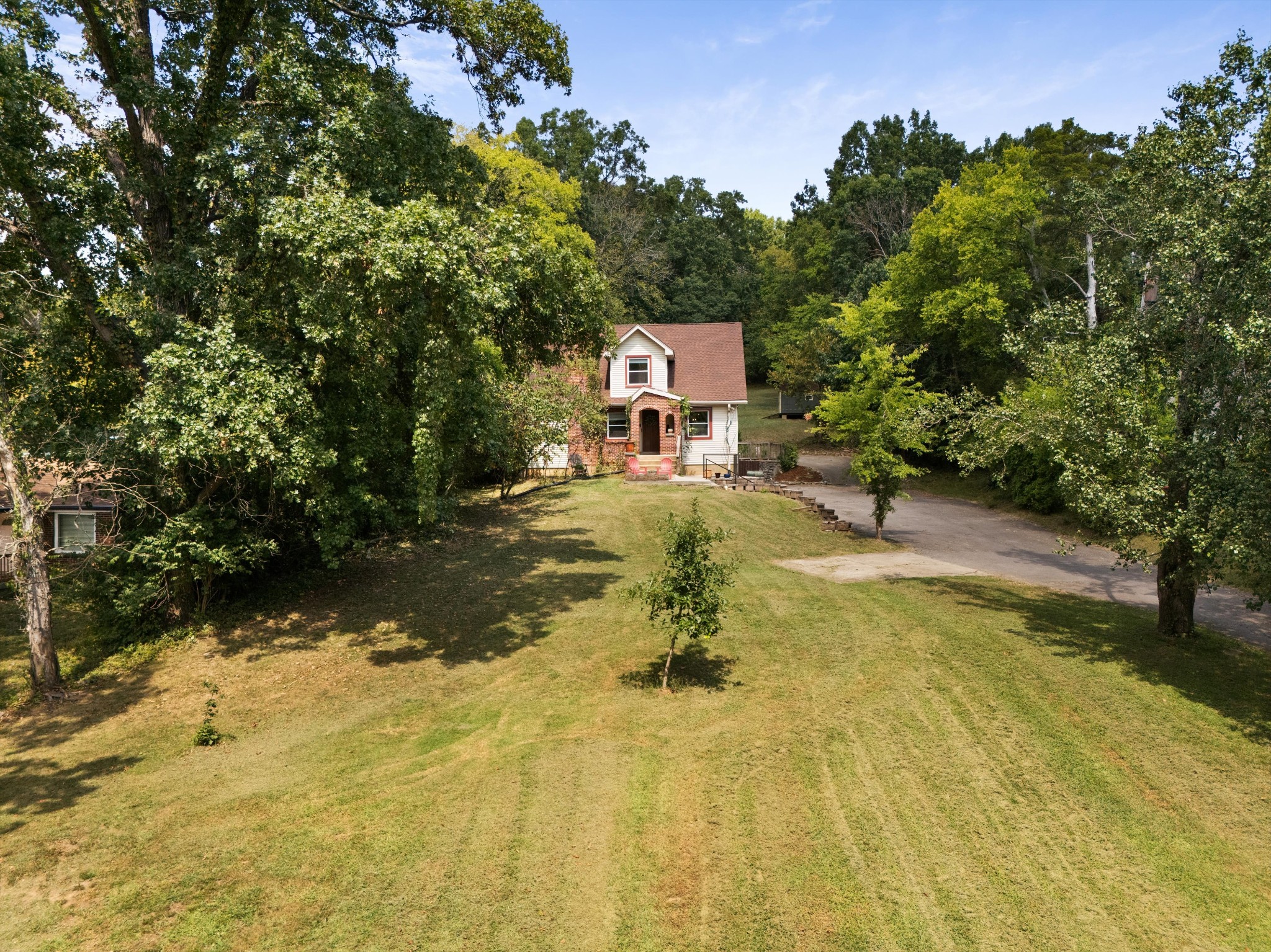 910 Due West Ave, Madison, TN 37115