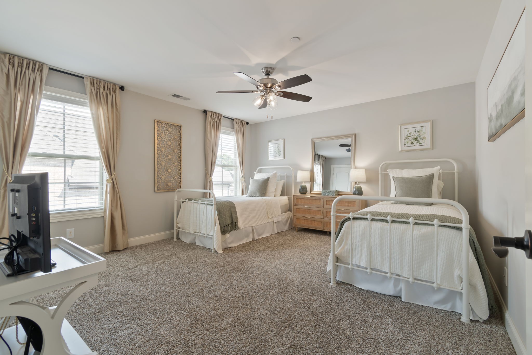 1592 Eden Rose Pl, Nolensville, TN 37135