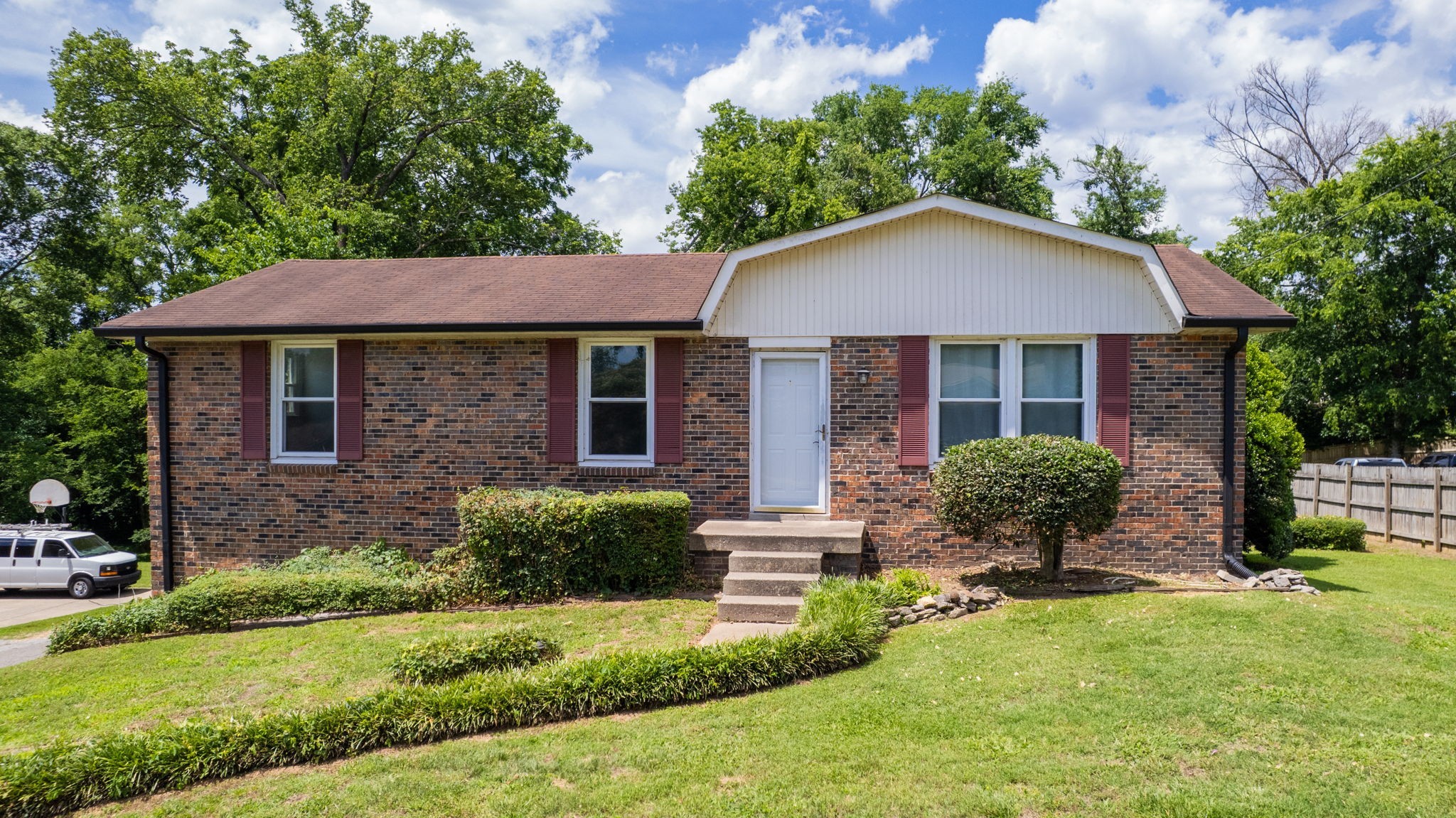 4780 Cascade Dr, Old Hickory, TN 37138