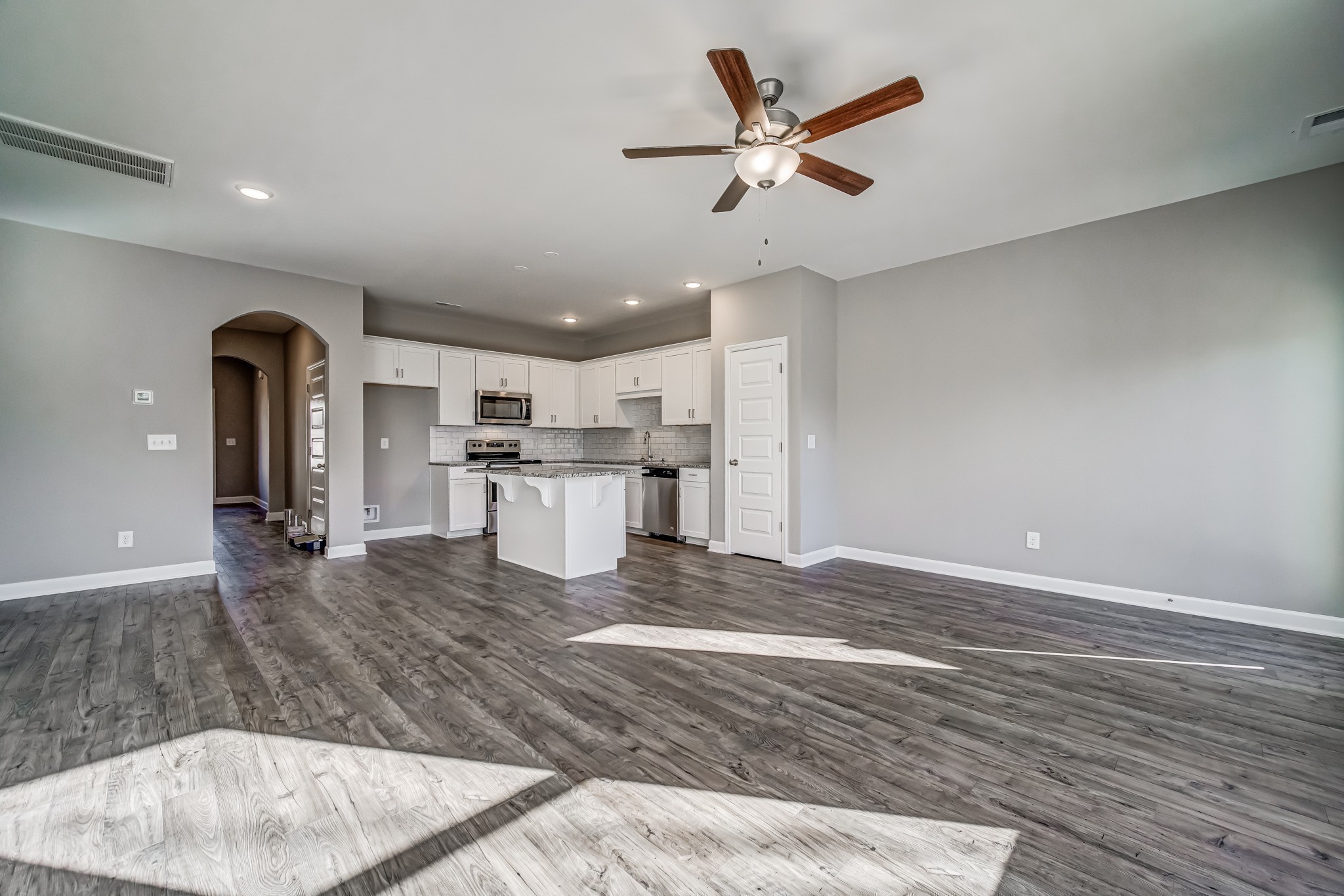 517 Cherry Blossom Pvt Way, Gallatin, TN 37066