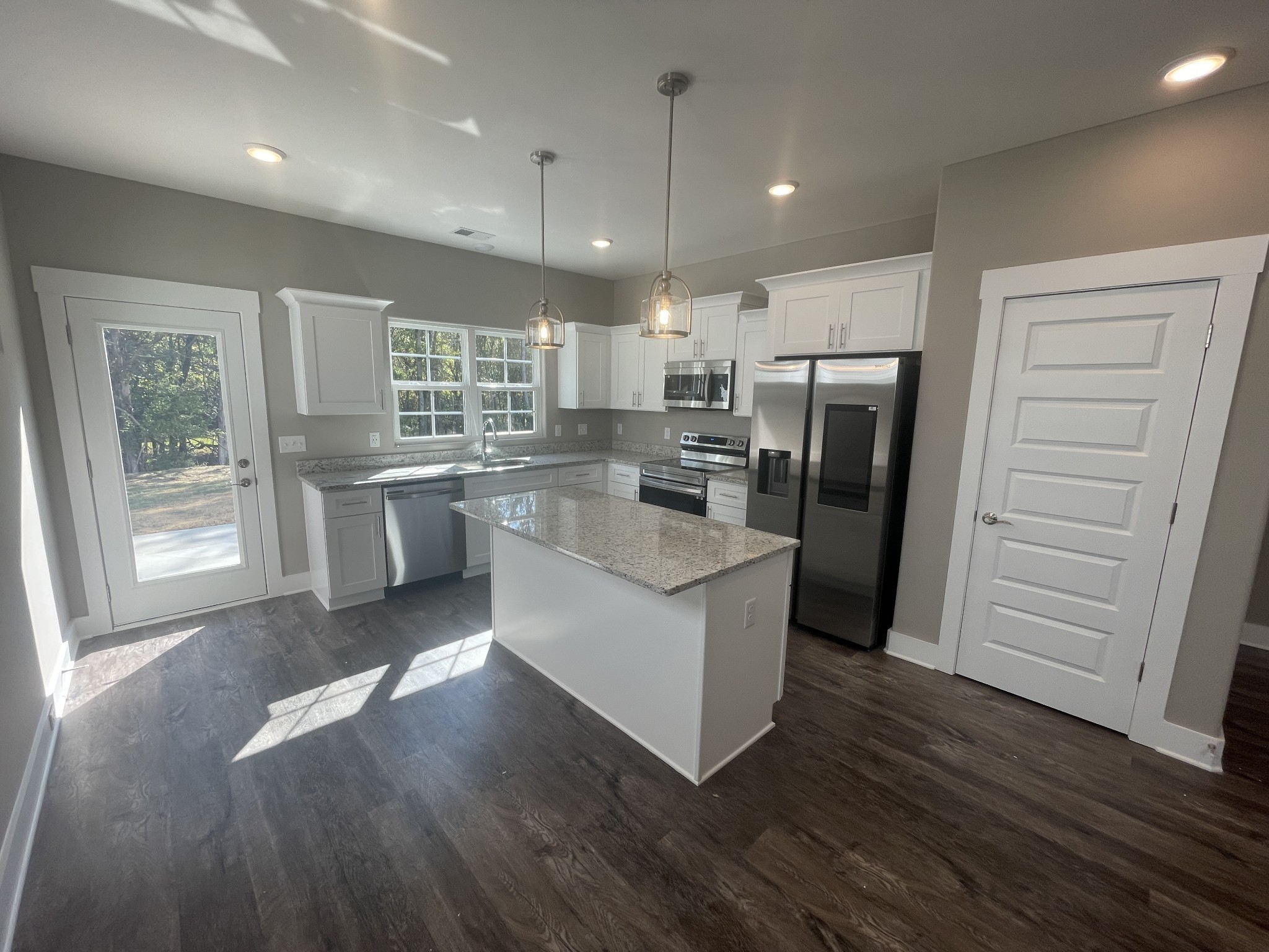 2317 Barringer Ln, Murfreesboro, TN 37128