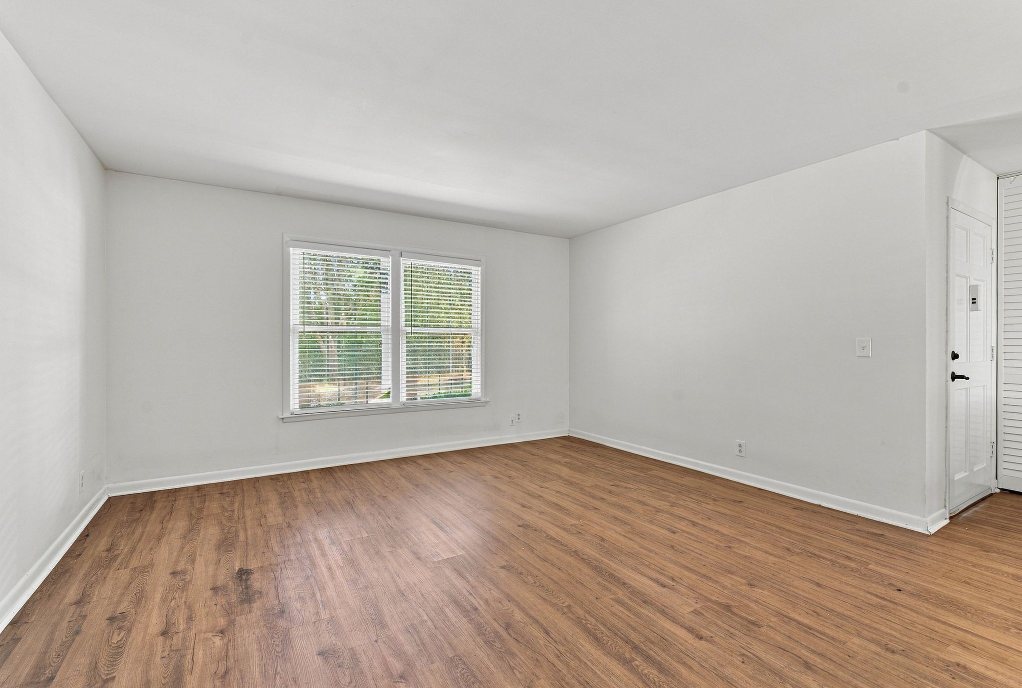 3000 Hillsboro Pike #136, Nashville, TN 37215