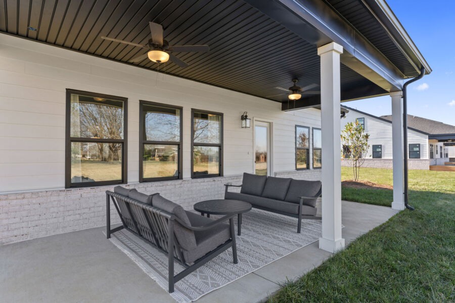 3211 Gravity Dr, Columbia, TN 38401