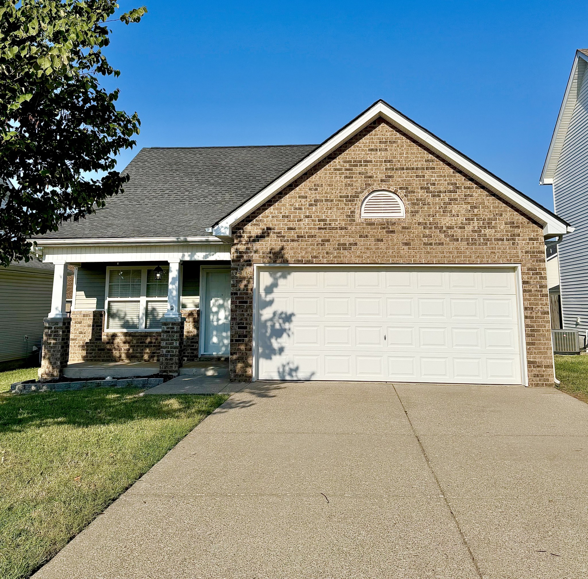1606 Allston Dr, Murfreesboro, TN 37128