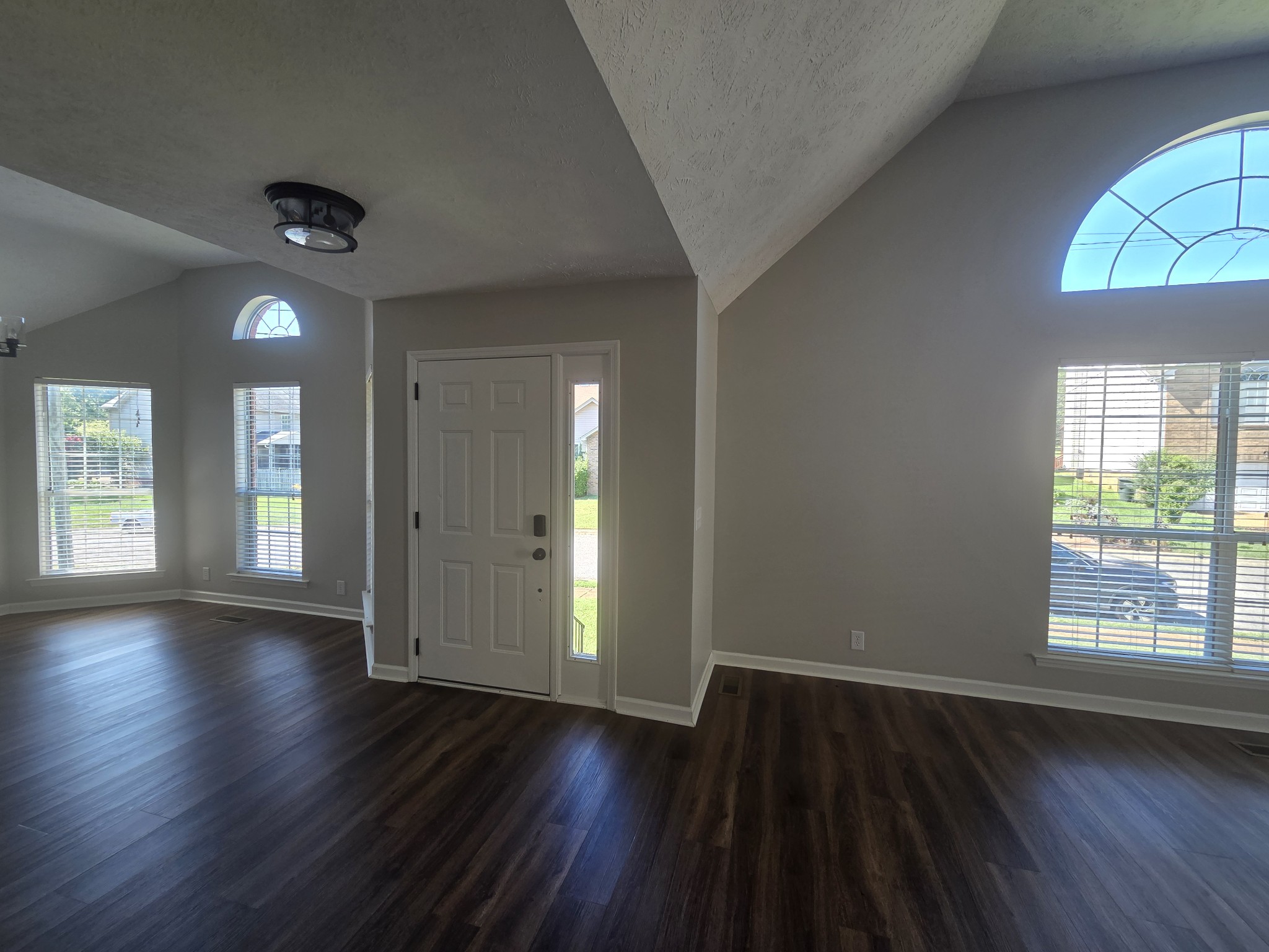 3704 Nate Cv, Antioch, TN 37013