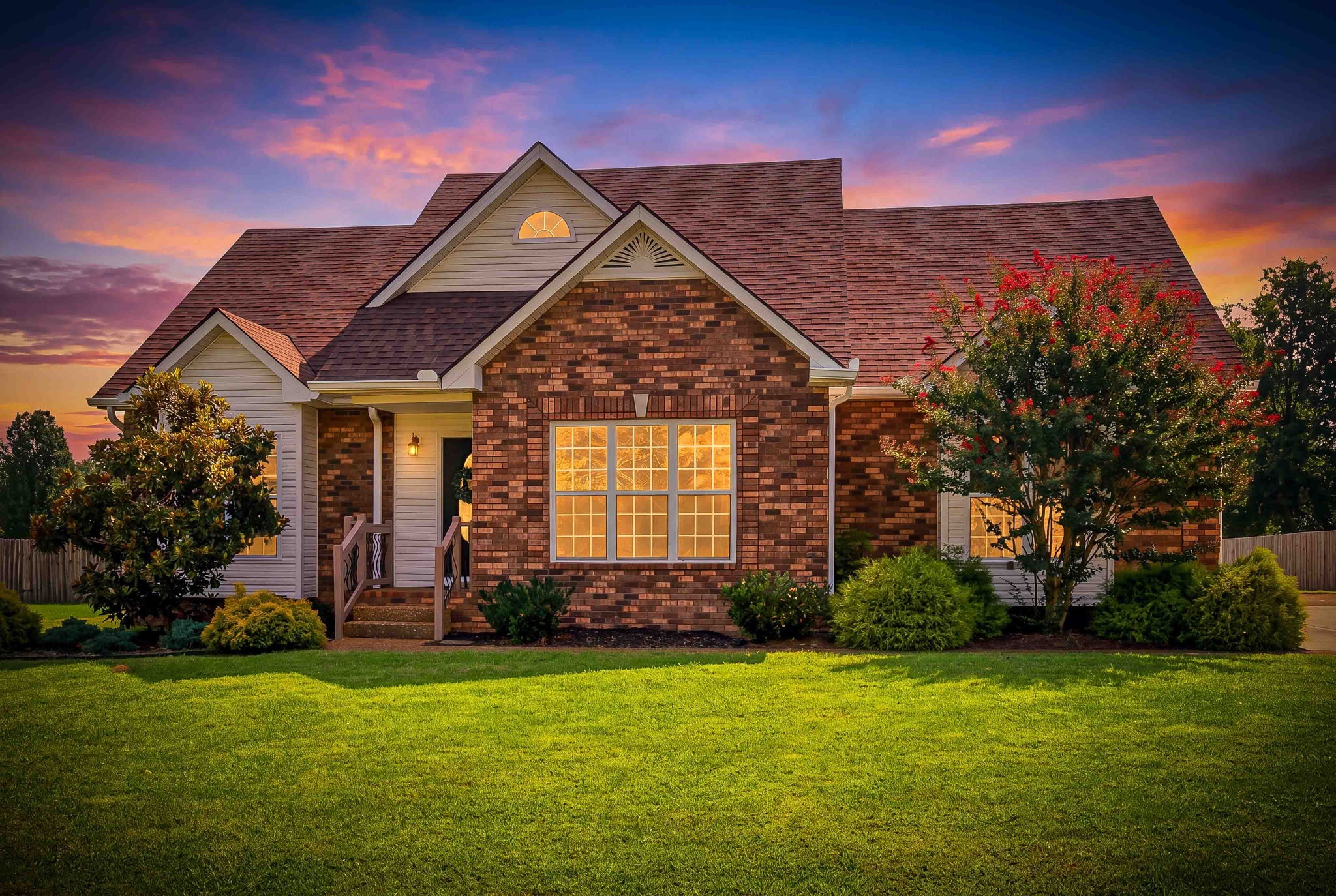 736 N Palmers Chapel Rd, White House, TN 37188
