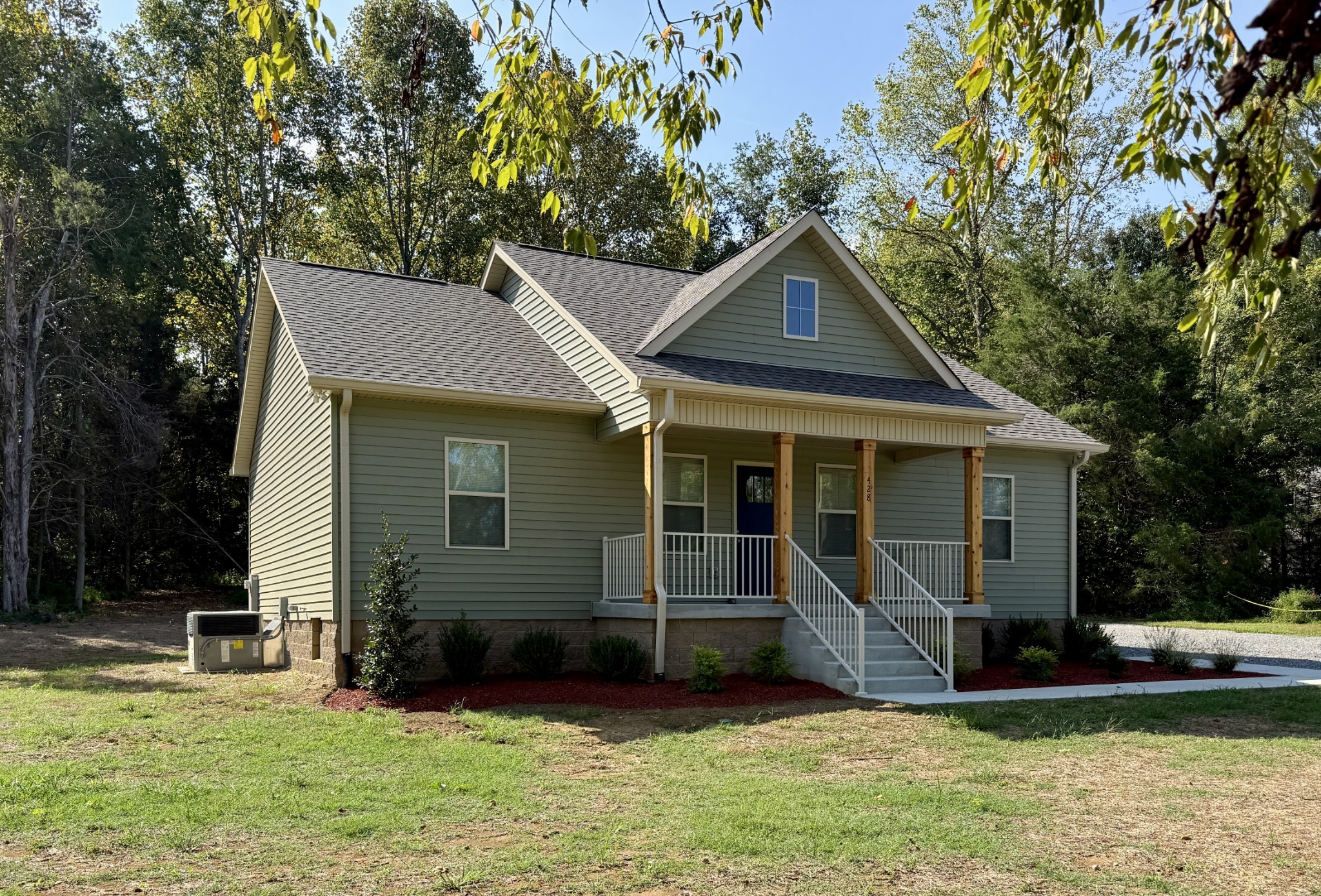 428 Parker Rd, Portland, TN 37148