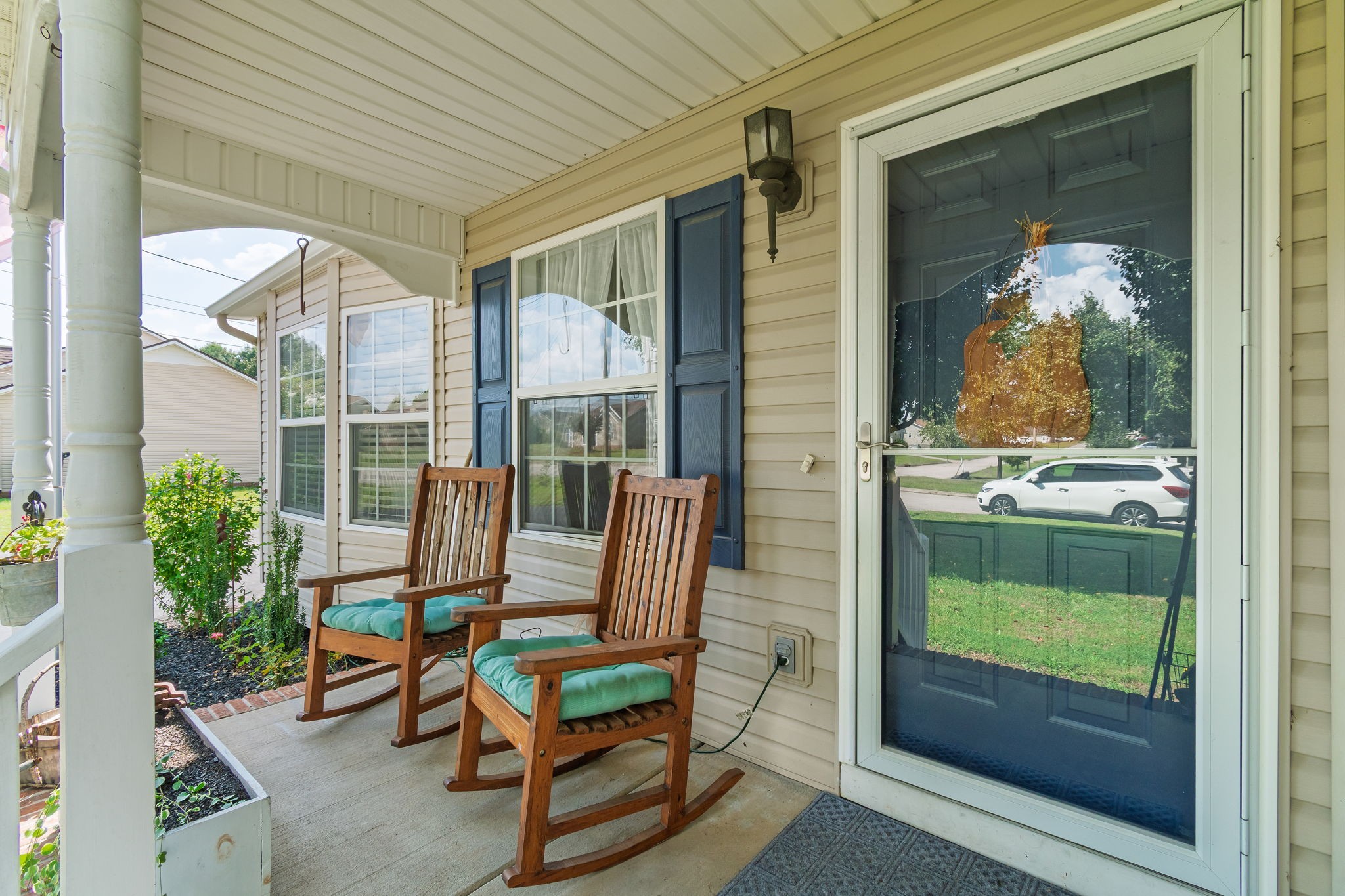 1625 Joel Dr, Columbia, TN 38401