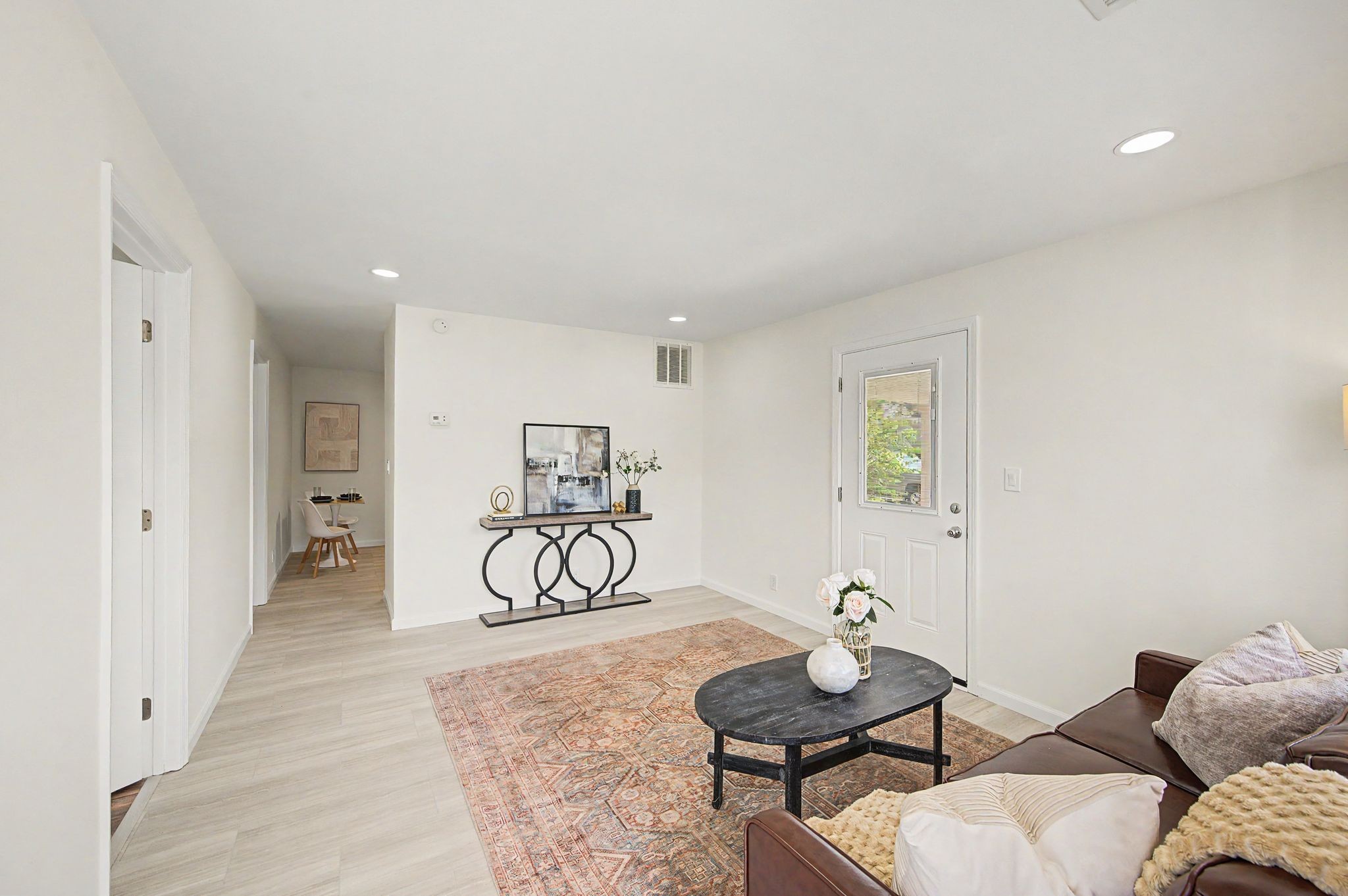 611 Boscobel St #A, Nashville, TN 37206