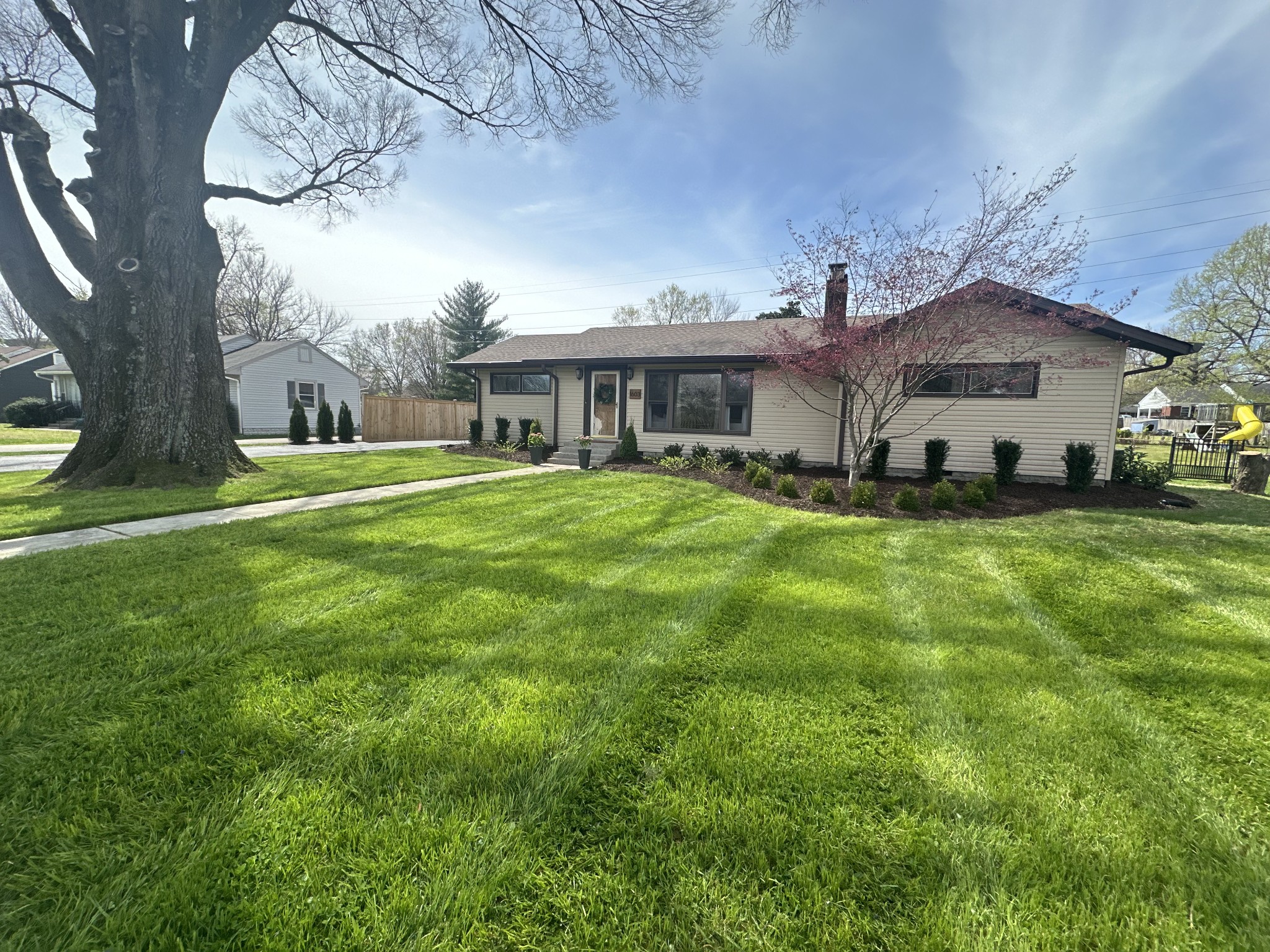 1603 Hilldale Dr, Murfreesboro, TN 37129