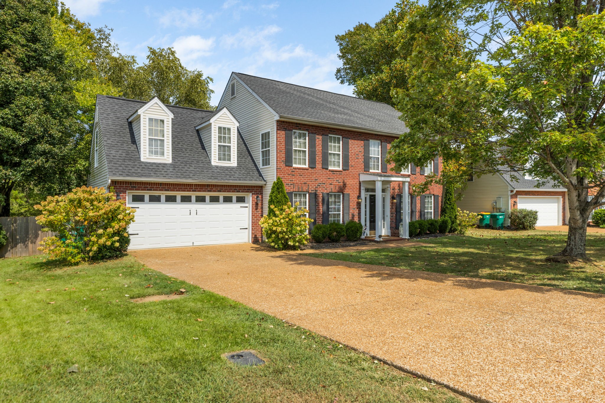 2256 Hayward Ln, Spring Hill, TN 37174