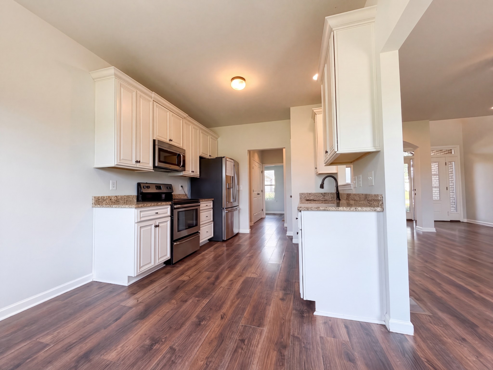 308 W Winterberry Trl, White House, TN 37188