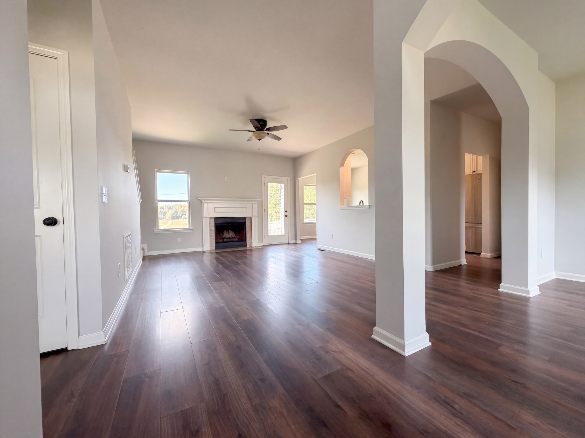 308 W Winterberry Trl, White House, TN 37188