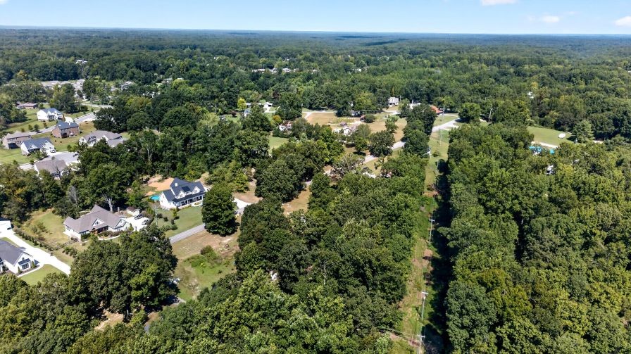 7313 Taylor Rd, Fairview, TN 37062