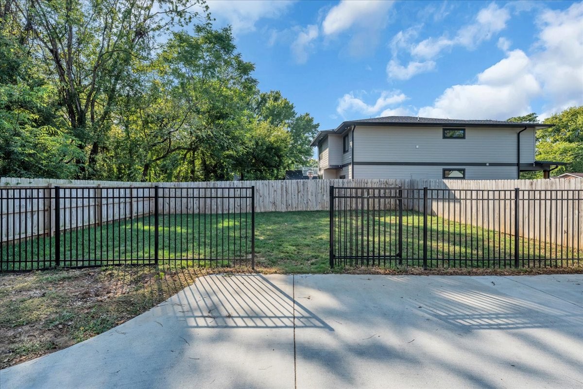 721 N Highland Ave, Murfreesboro, TN 37130