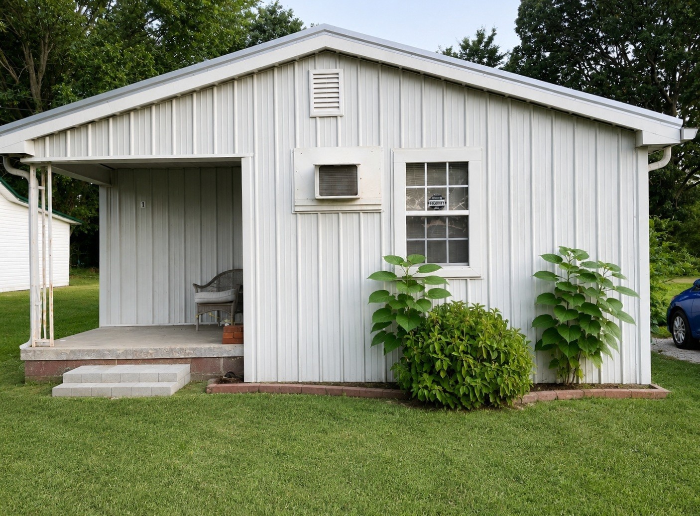 216 Strawberry St, Portland, TN 37148