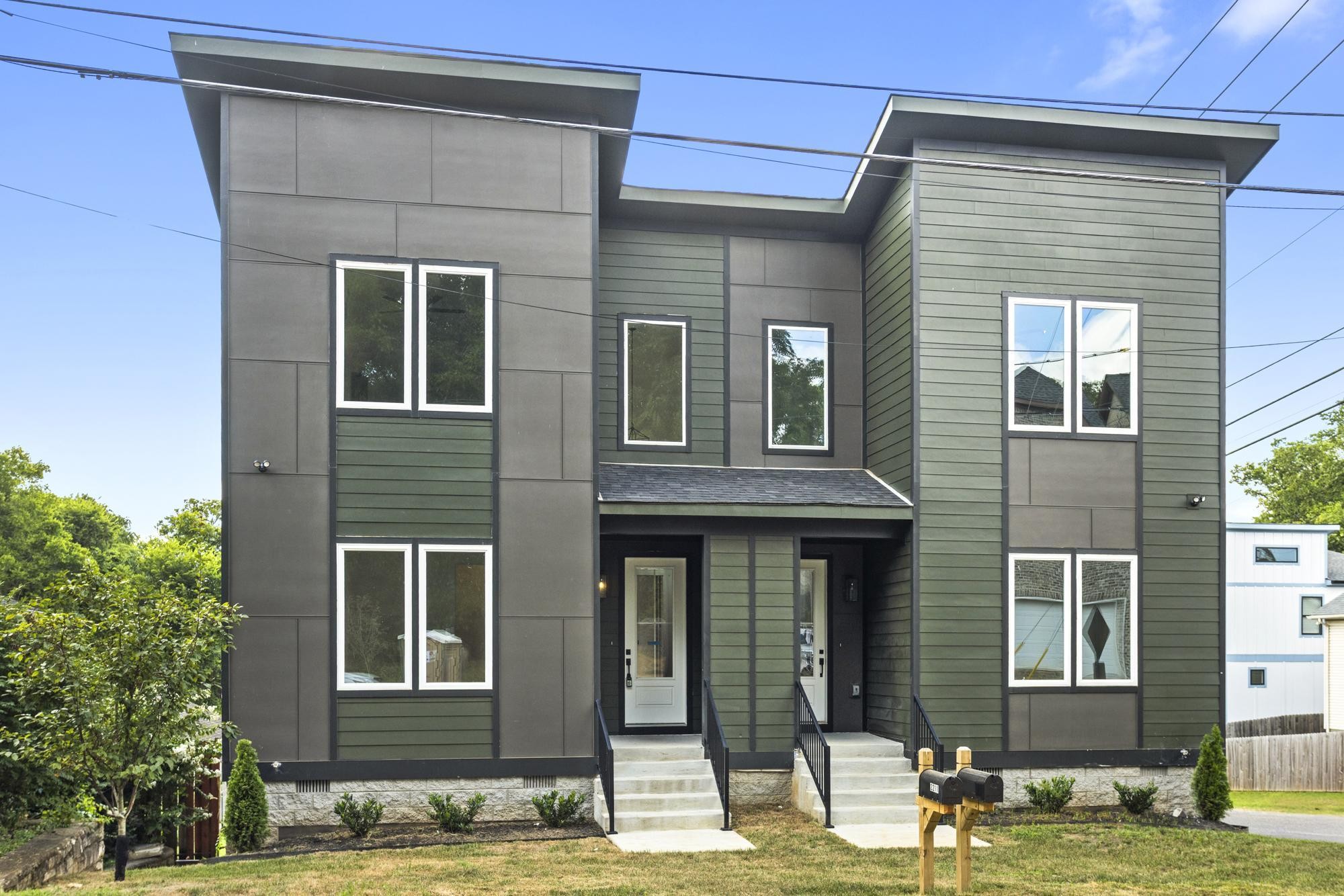 2211 18th Ave N, Nashville, TN 37208