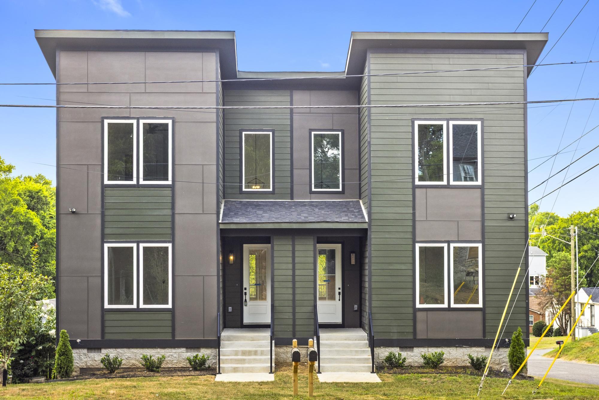 2211 18th Ave N, Nashville, TN 37208