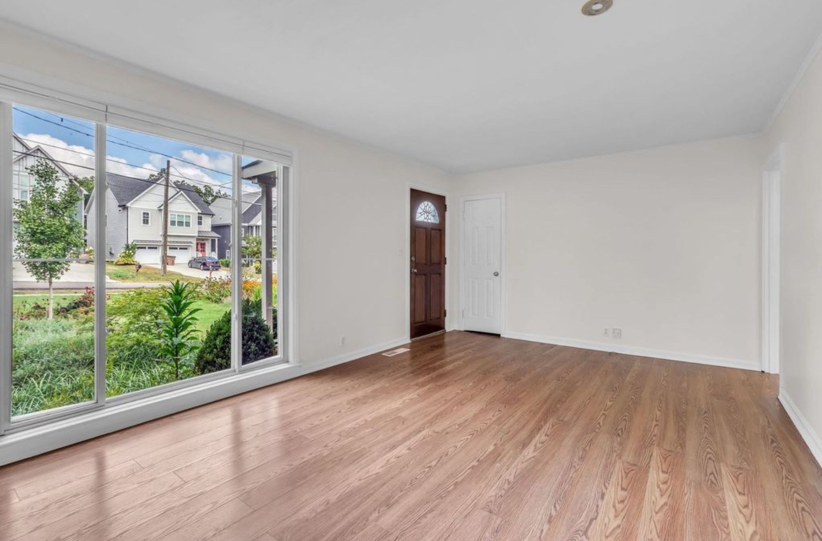 1805 Sherwood Ln, Nashville, TN 37216