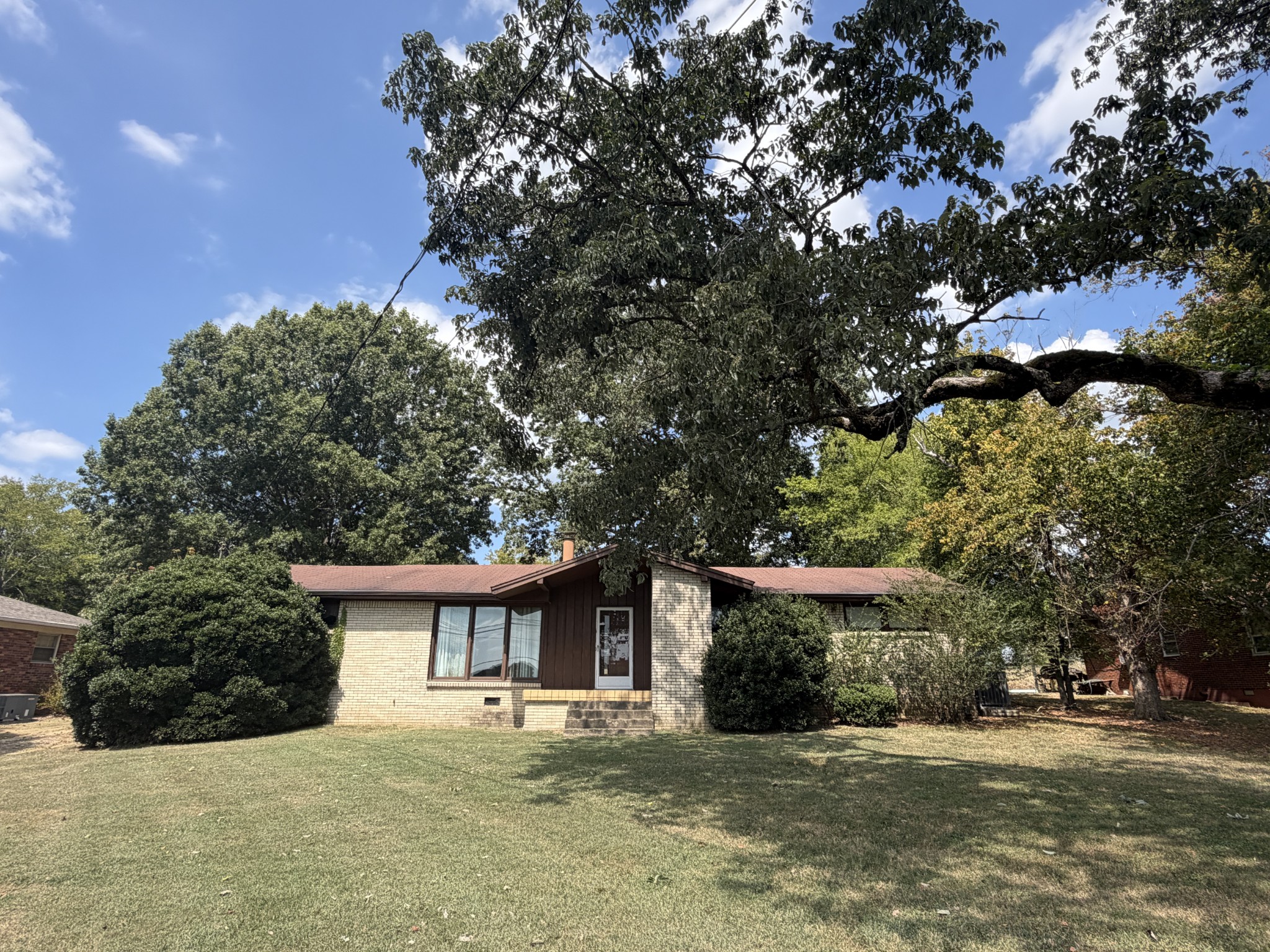 10555 Lebanon Rd, Mount Juliet, TN 37122