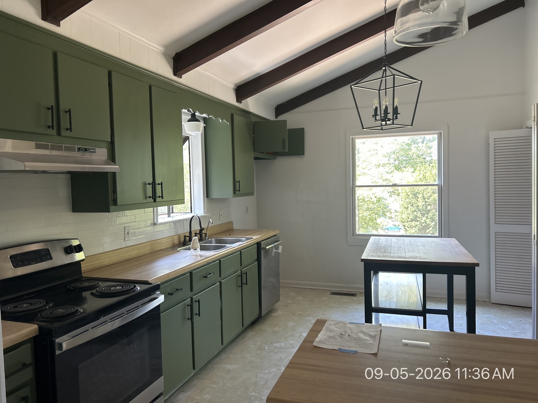864 Tom Osborne Rd, Columbia, TN 38401