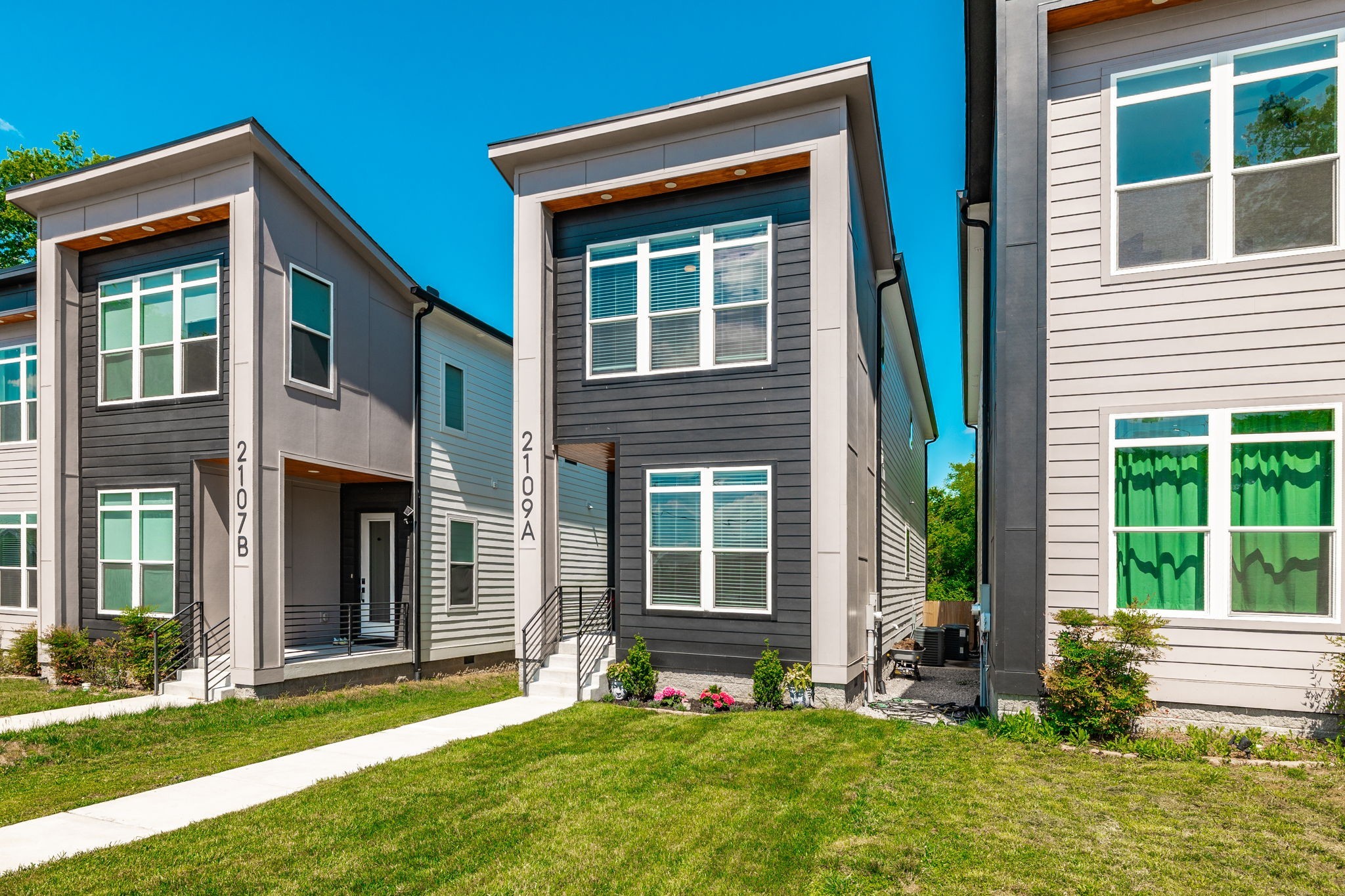 2109A Courtney Ave, Nashville, TN 37218