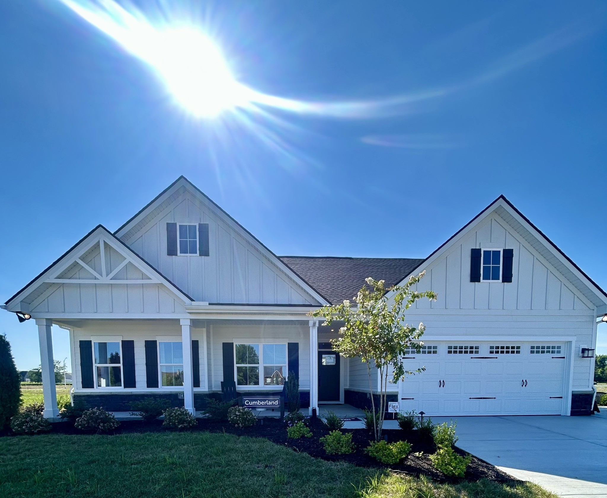 2416 Radcliffe Dr, Murfreesboro, TN 37128
