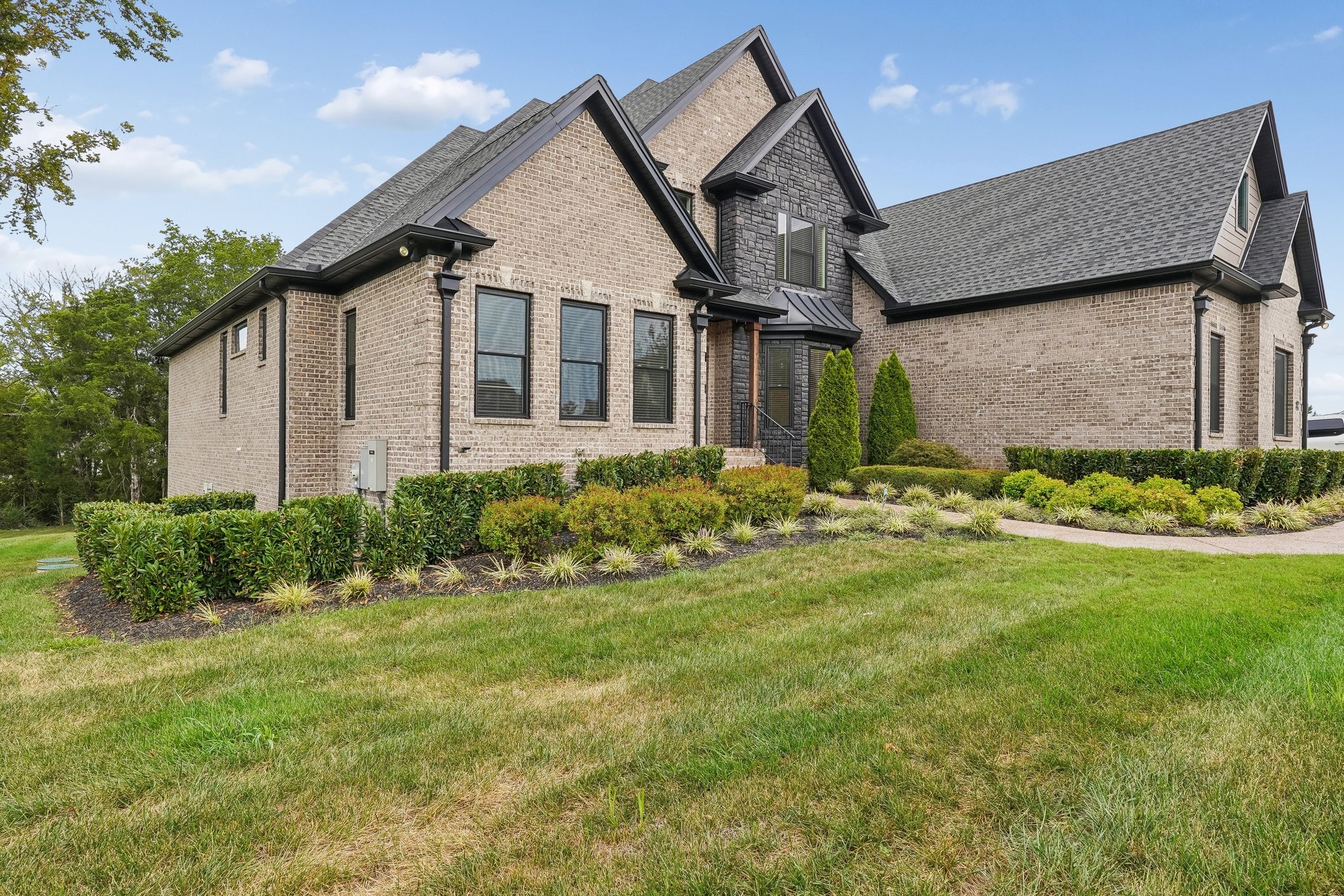 1003 Quillen Way, Lebanon, TN 37087