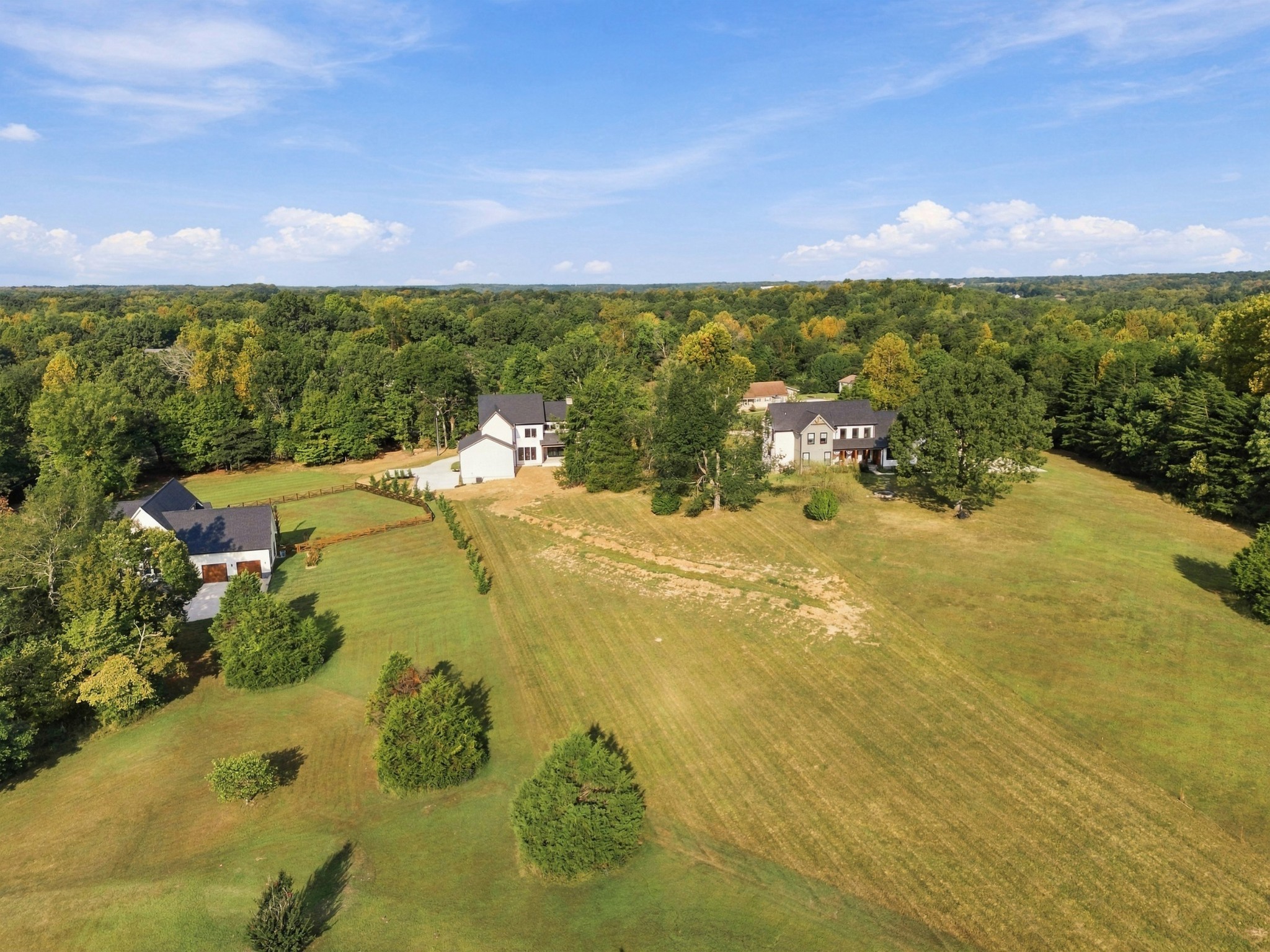 1995 Spencer Mill Rd, Burns, TN 37029