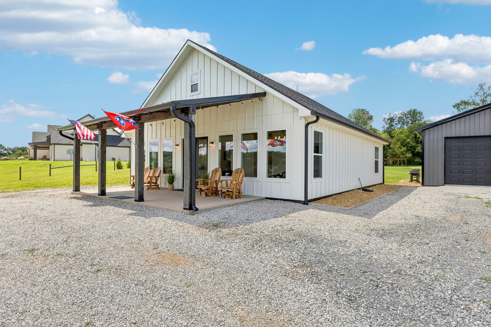 1574 Roy Sellers Rd, Columbia, TN 38401