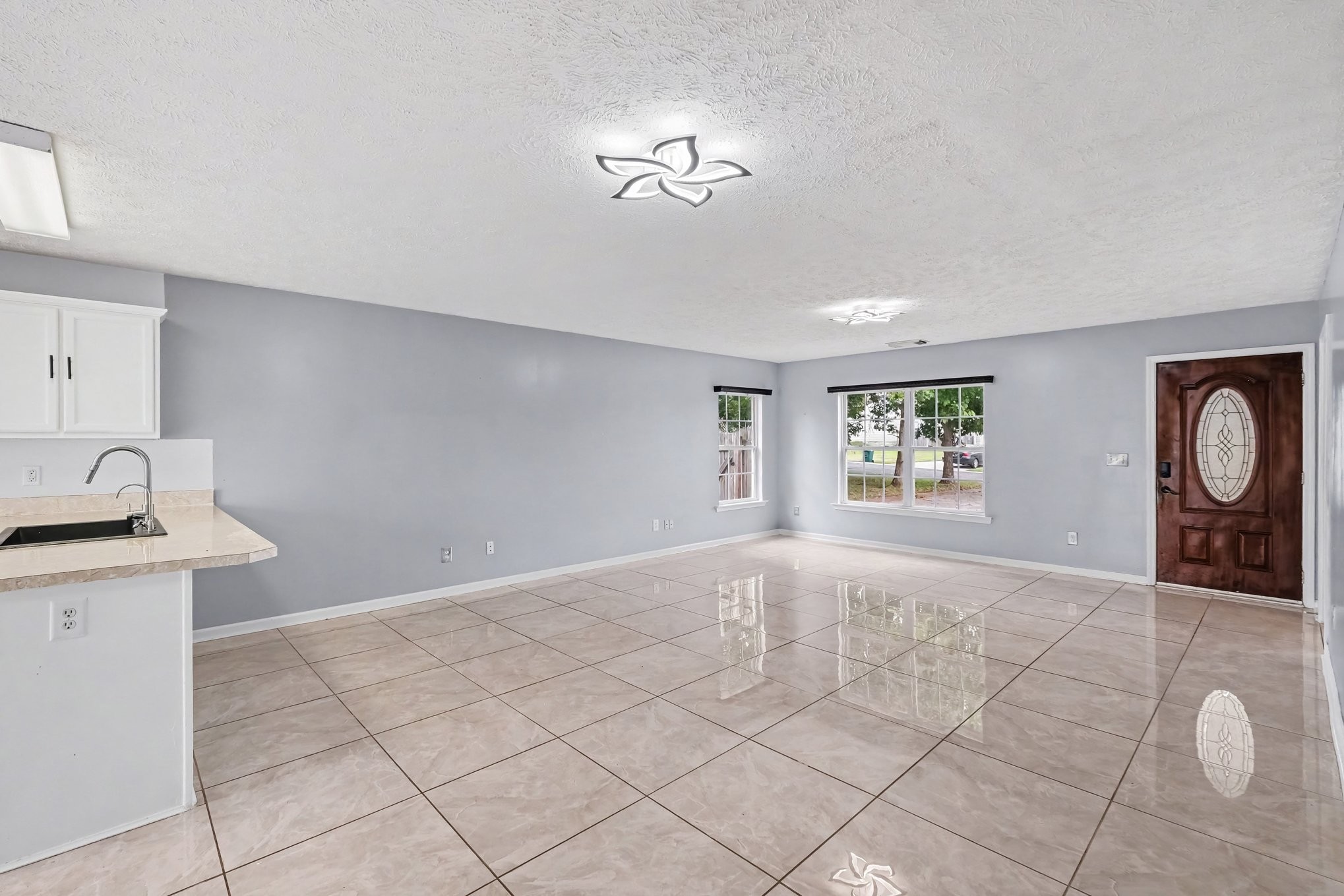810 Keith Dr, La Vergne, TN 37086