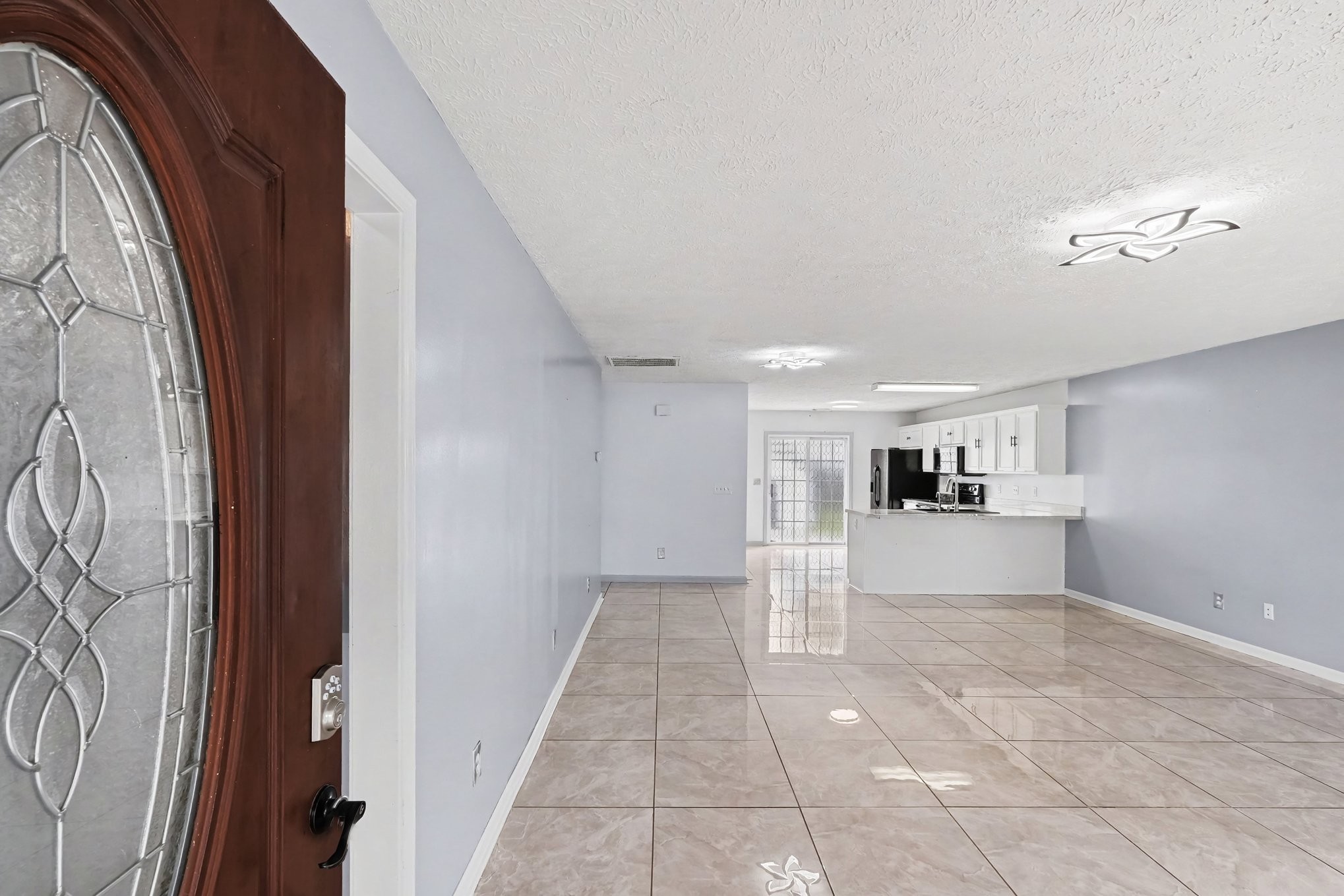 810 Keith Dr, La Vergne, TN 37086