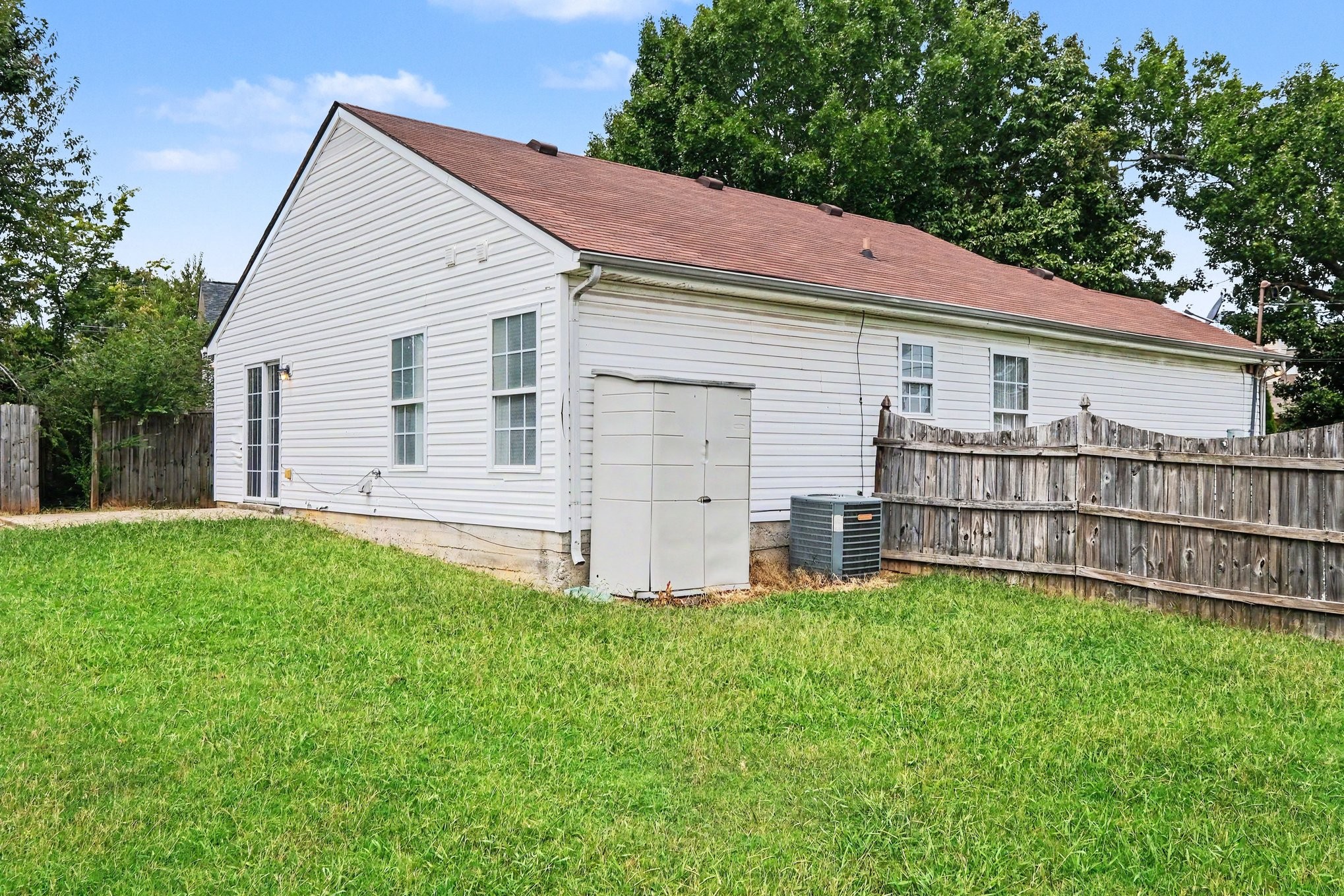 810 Keith Dr, La Vergne, TN 37086