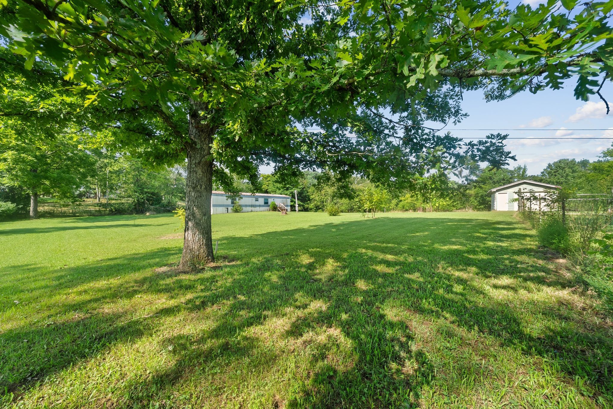 4715 Leipers Creek Rd, Williamsport, TN 38487