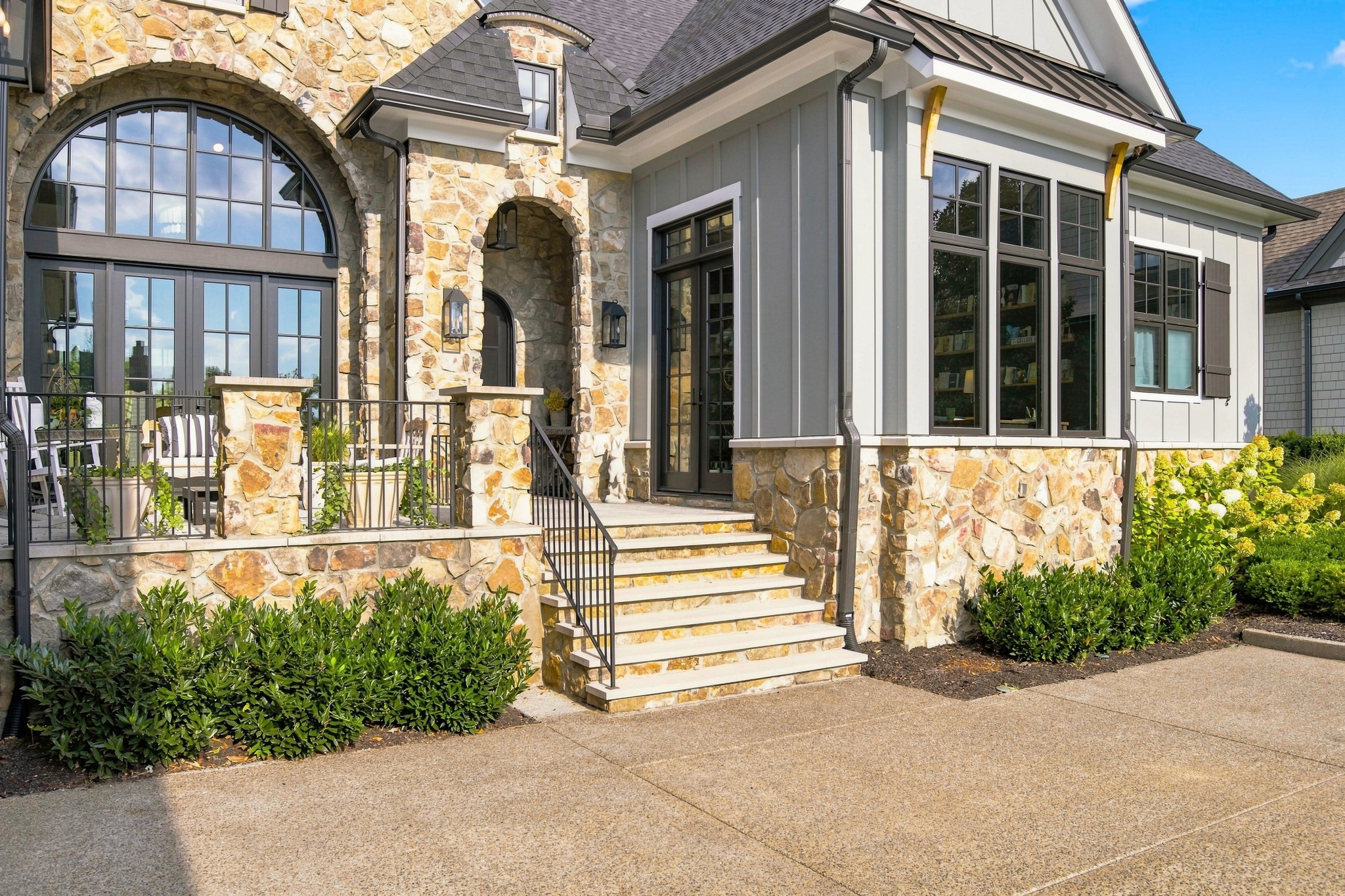 6062 Pelican Way, College Grove, TN 37046