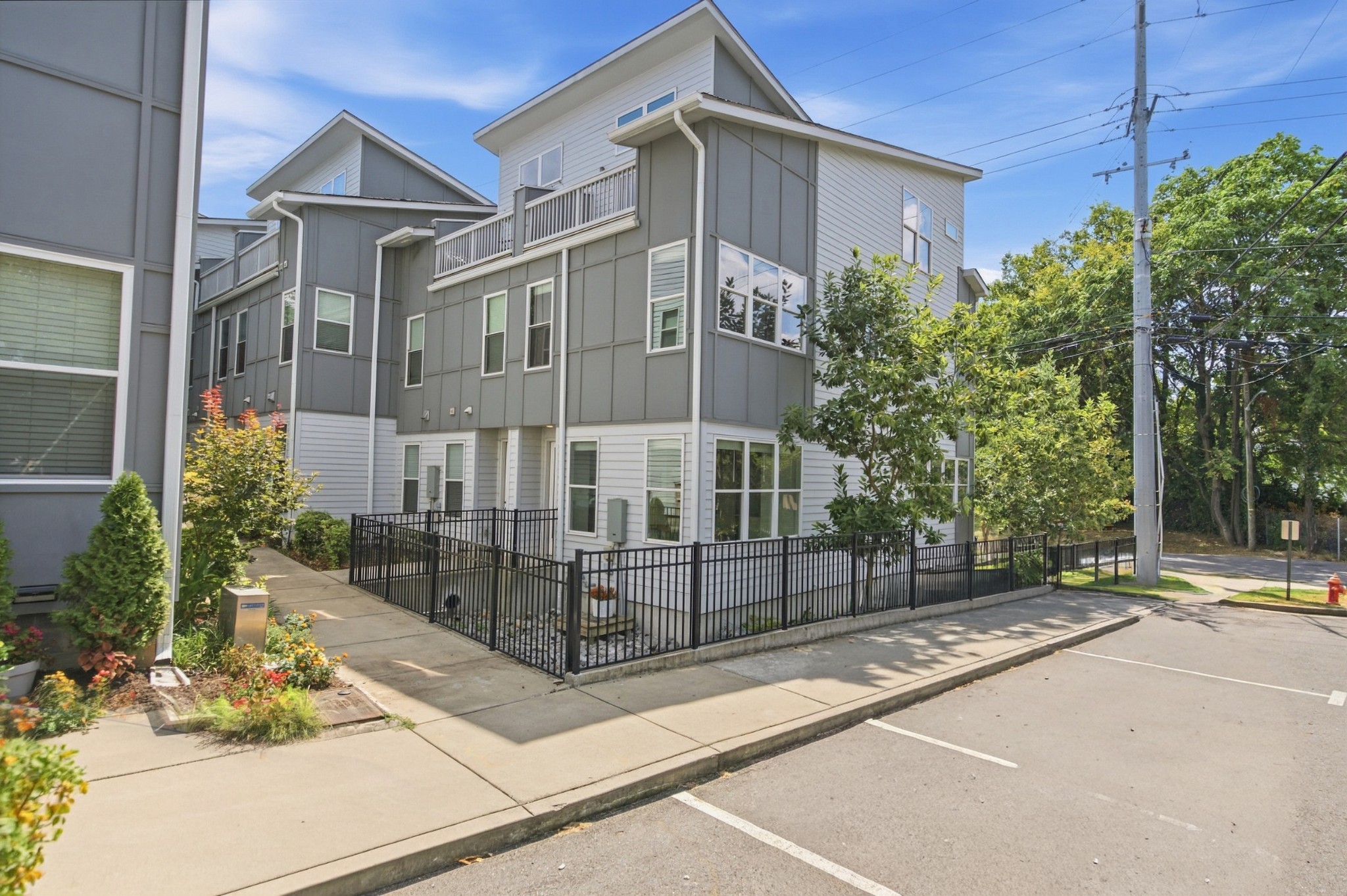 1728 Delta Ave, Nashville, TN 37208