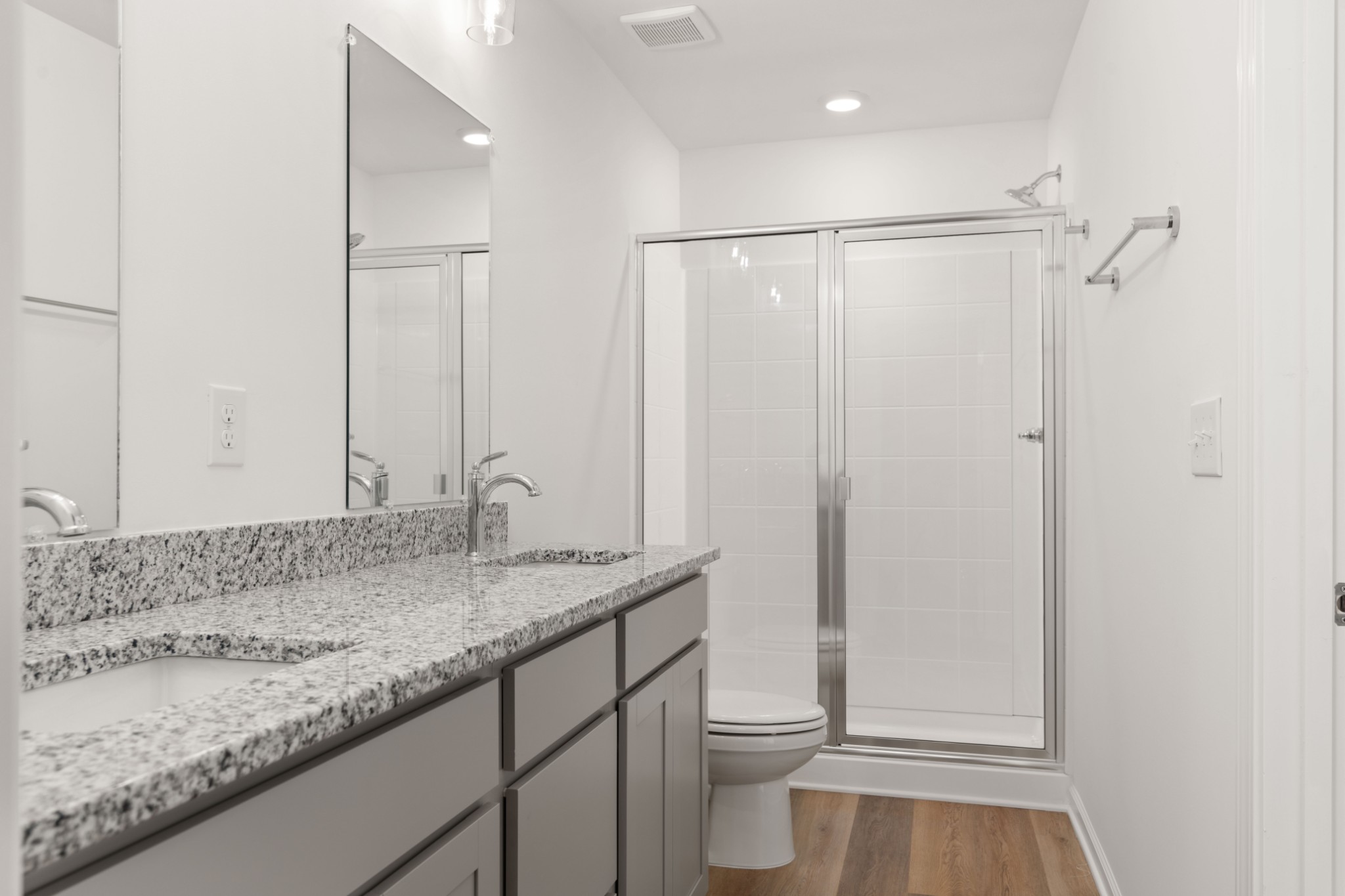 1124 Marlowe Lndg, Nashville, TN 37207