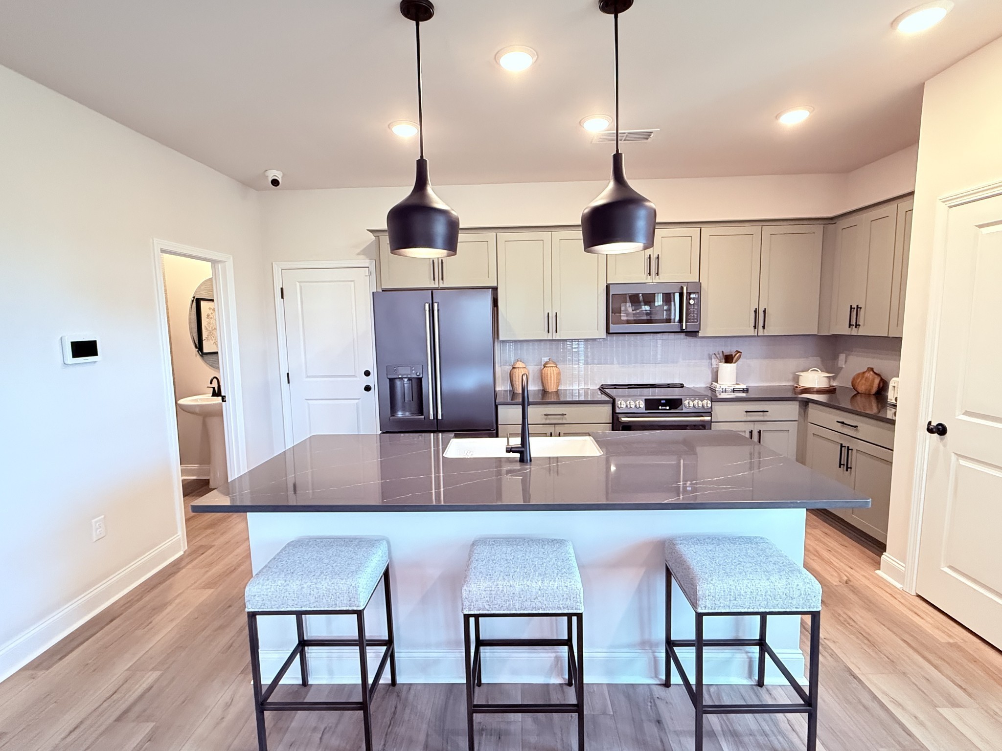 2718 Willowoak Trl, Murfreesboro, TN 37129